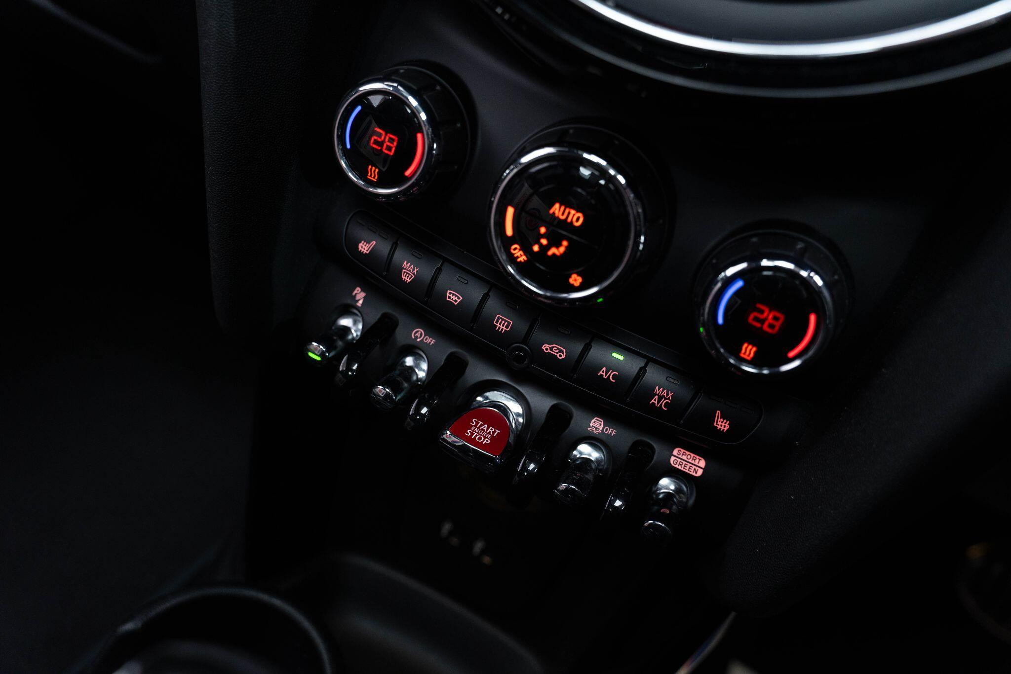 MINI Hatch - Image 47