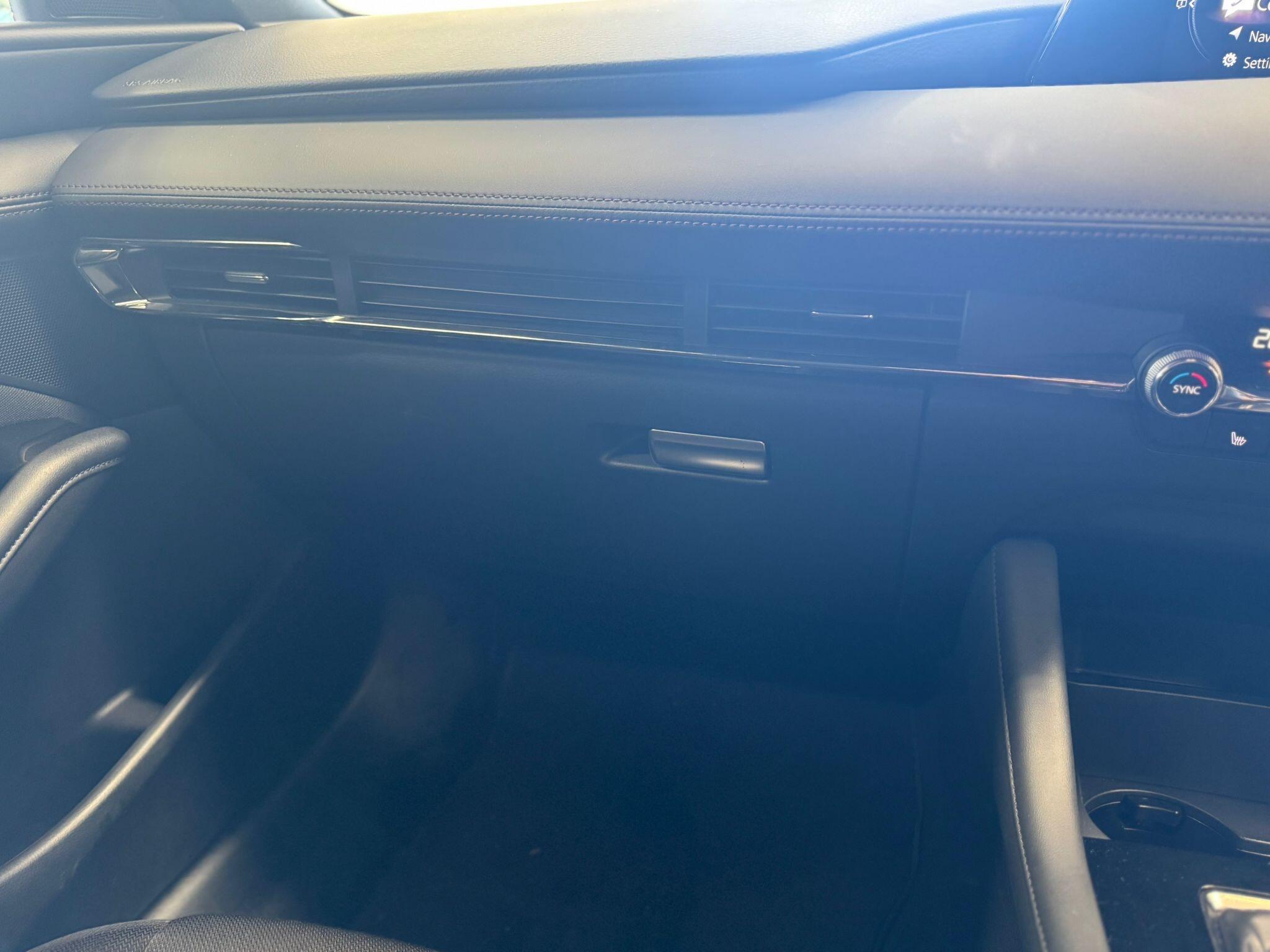 Mazda MAZDA3 - Image 29