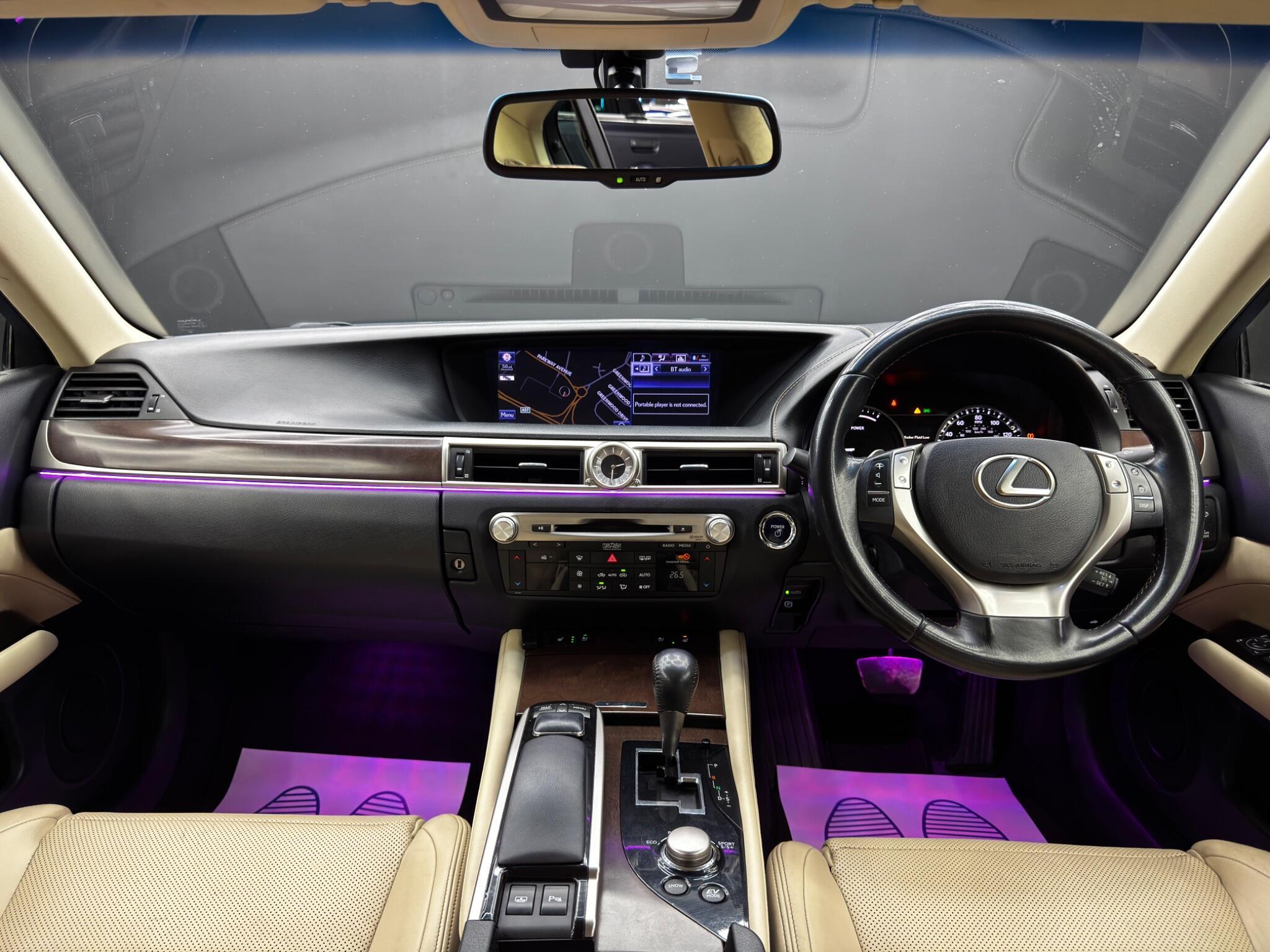 Lexus GS - Image 11