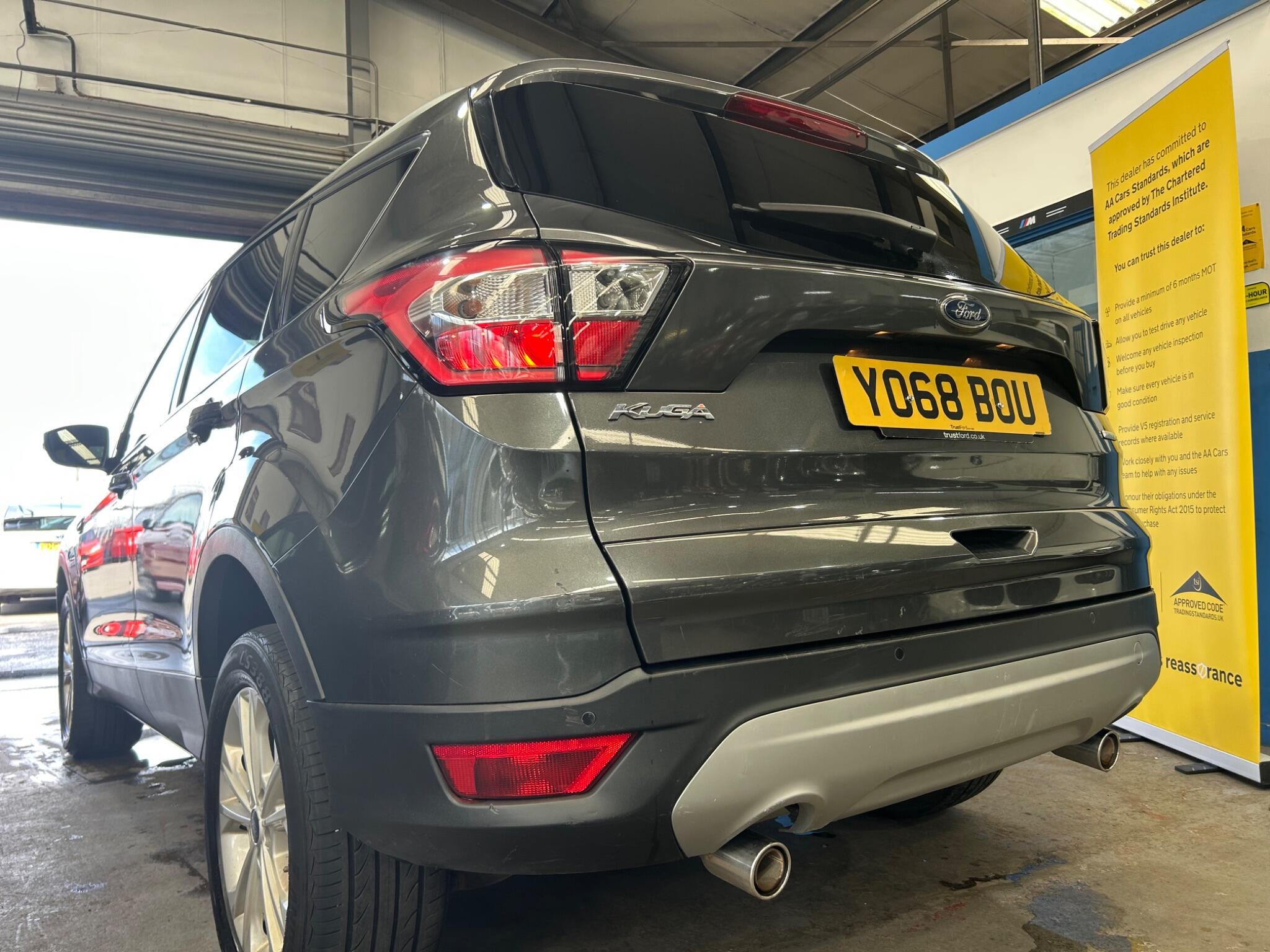 Ford Kuga - Image 23