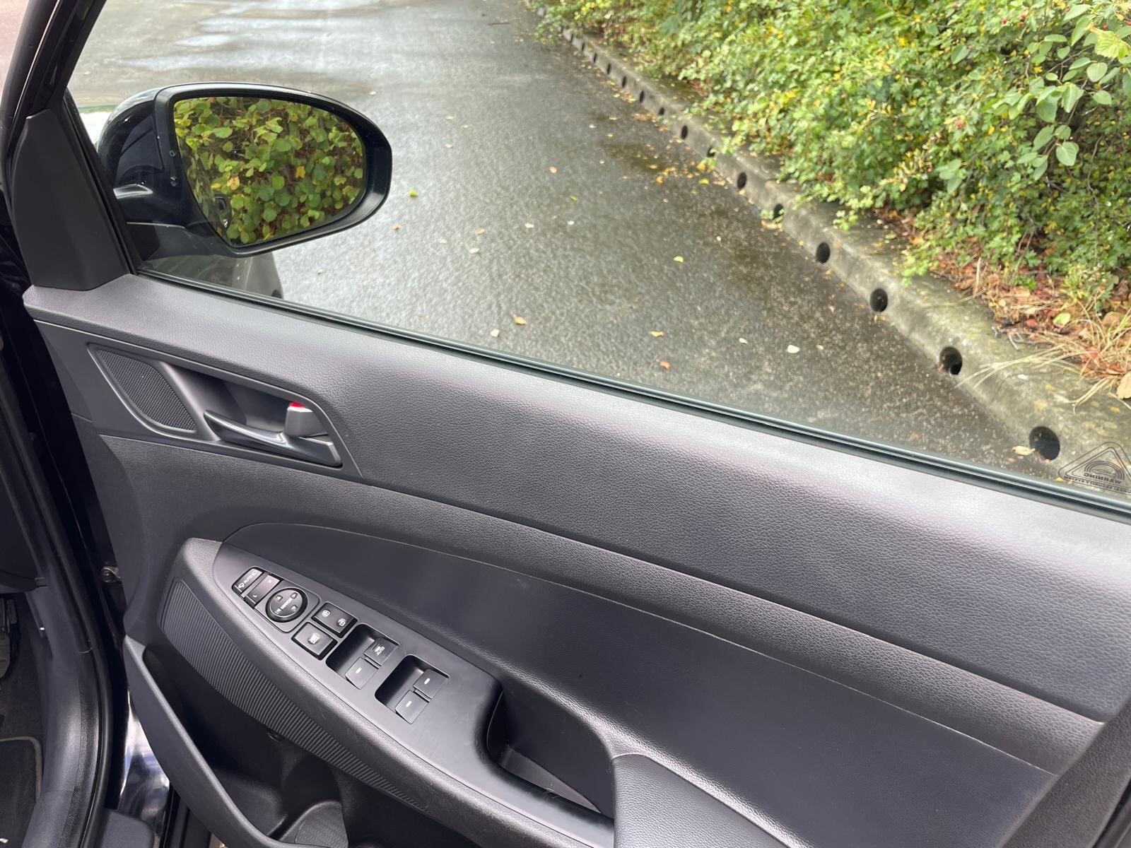 Hyundai Tucson - Image 12