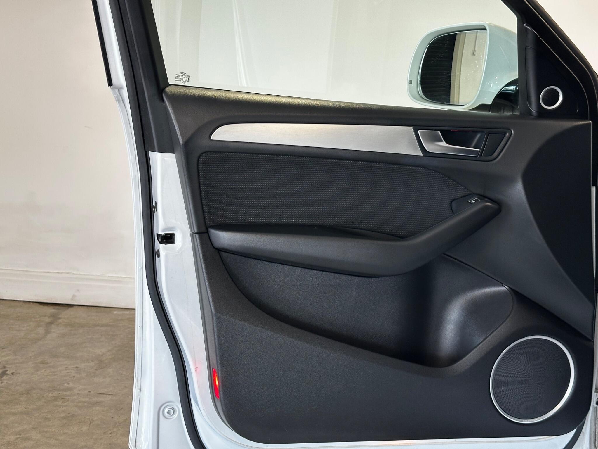 Audi Q5 - Image 17