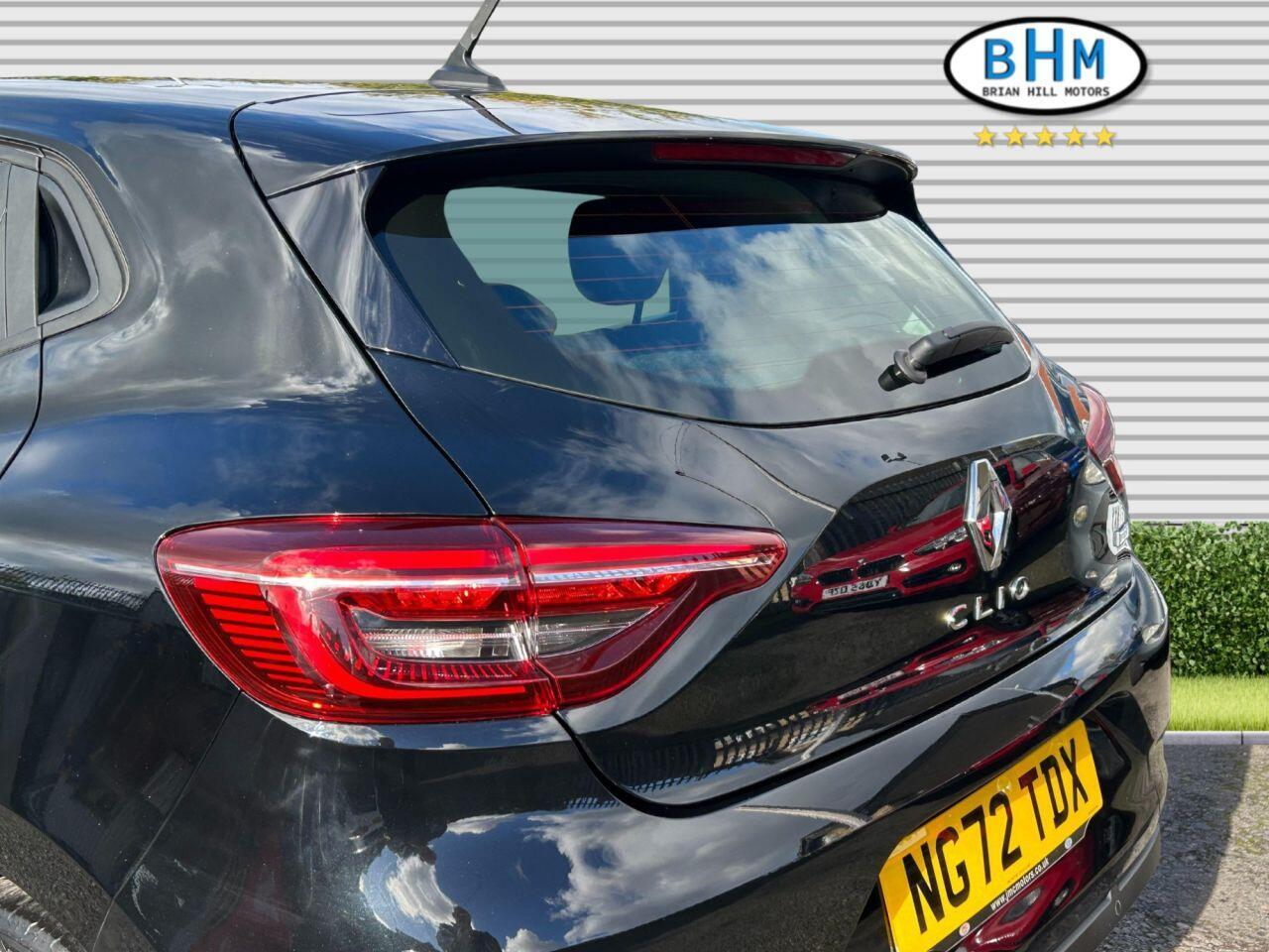 Renault Clio - Image 18