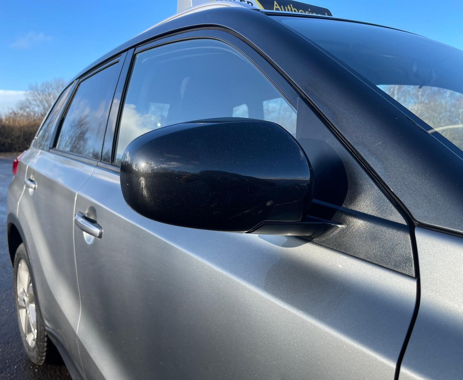 Suzuki Vitara - Image 41