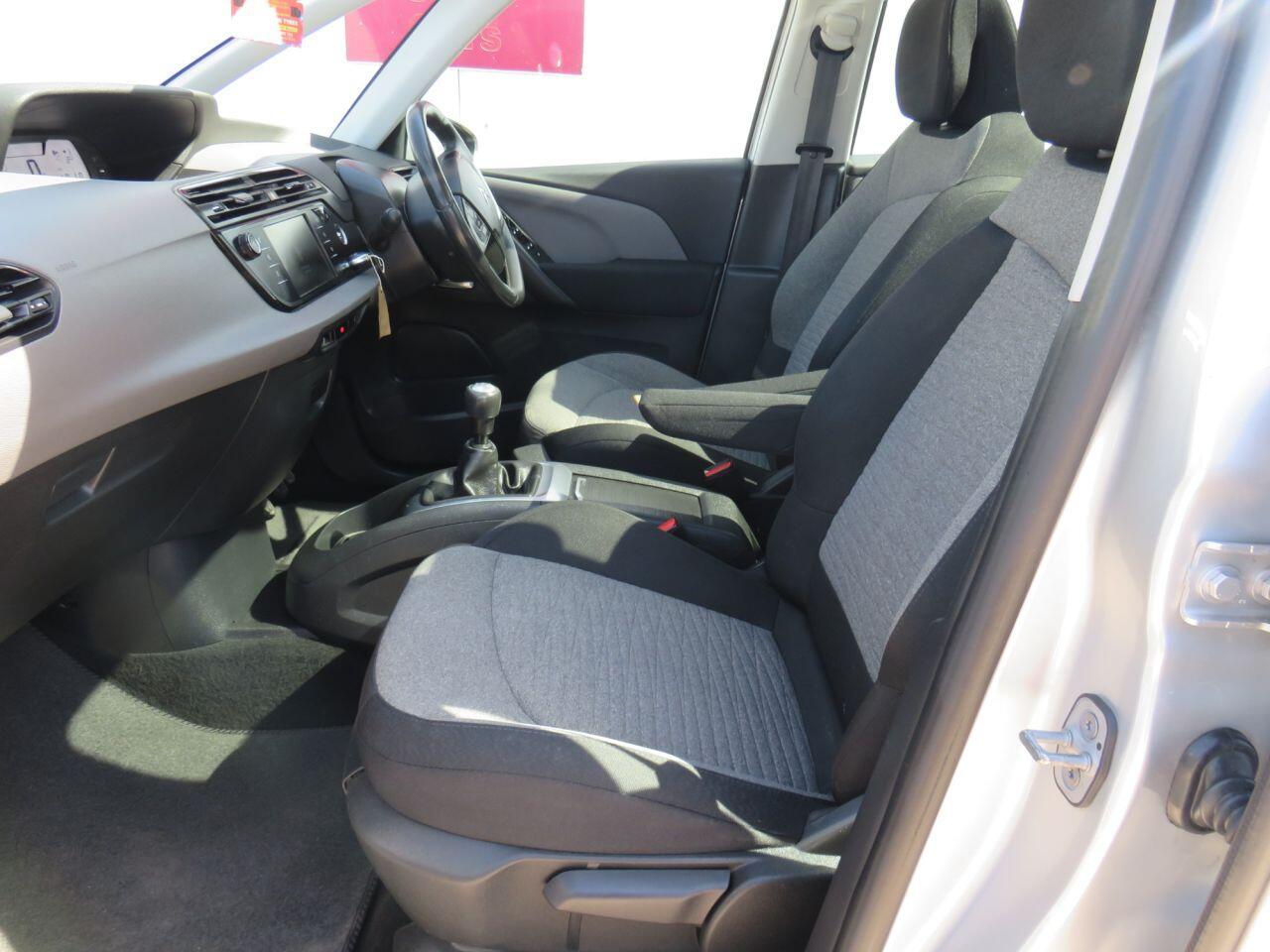 Citroen Grand C4 Picasso - Image 10