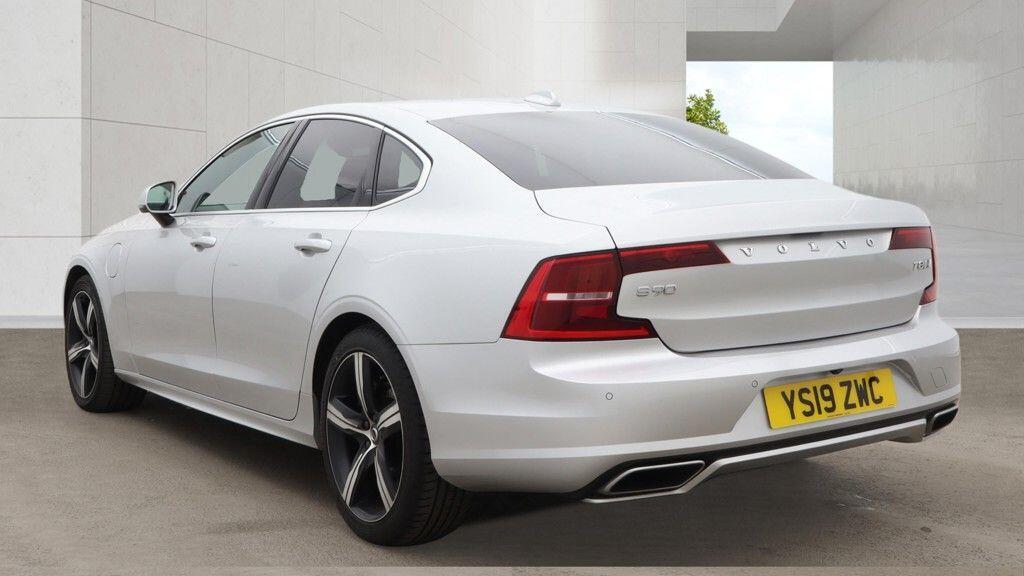 Volvo S90 - Image 4