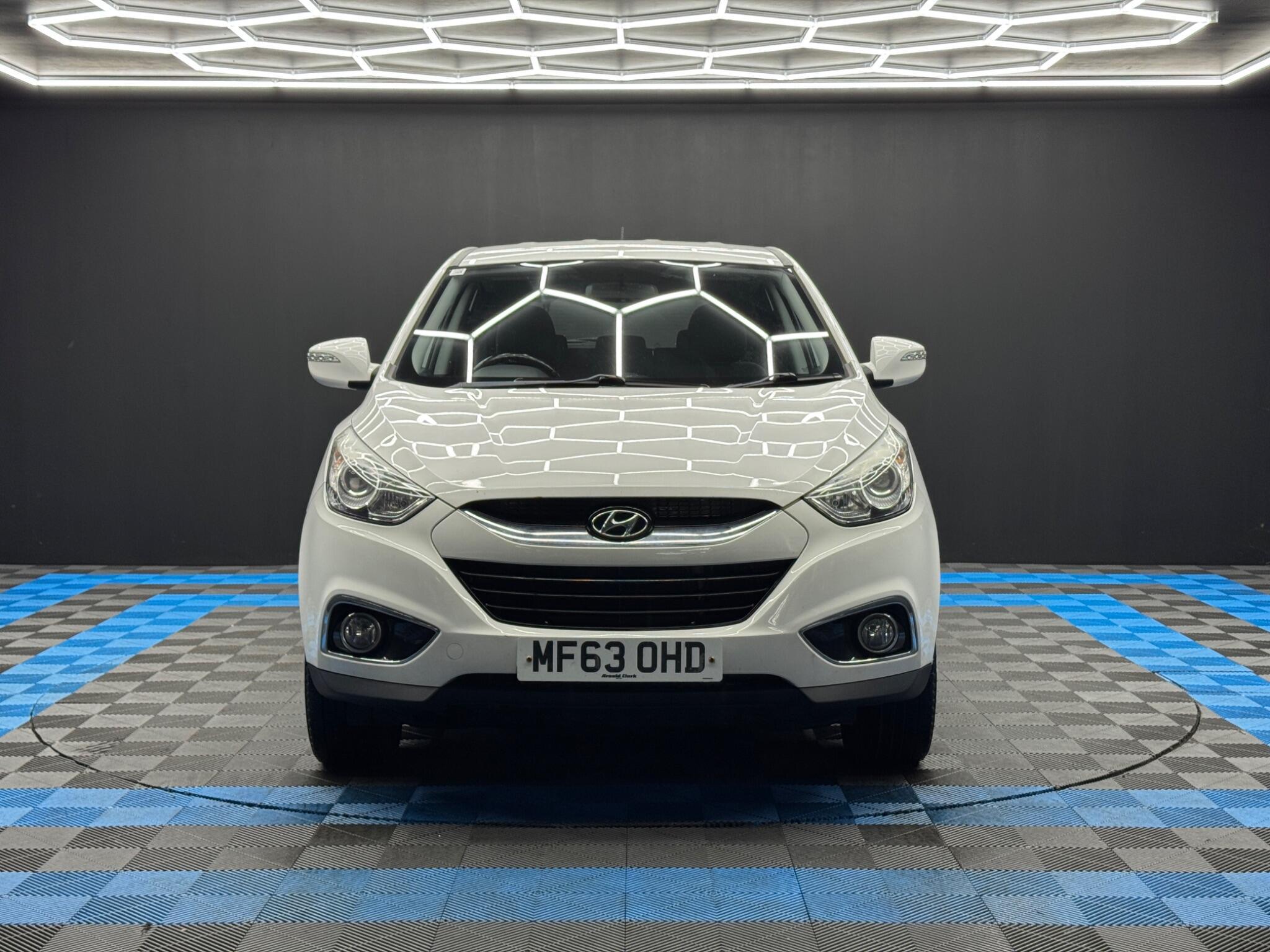 Hyundai ix35 - Image 2