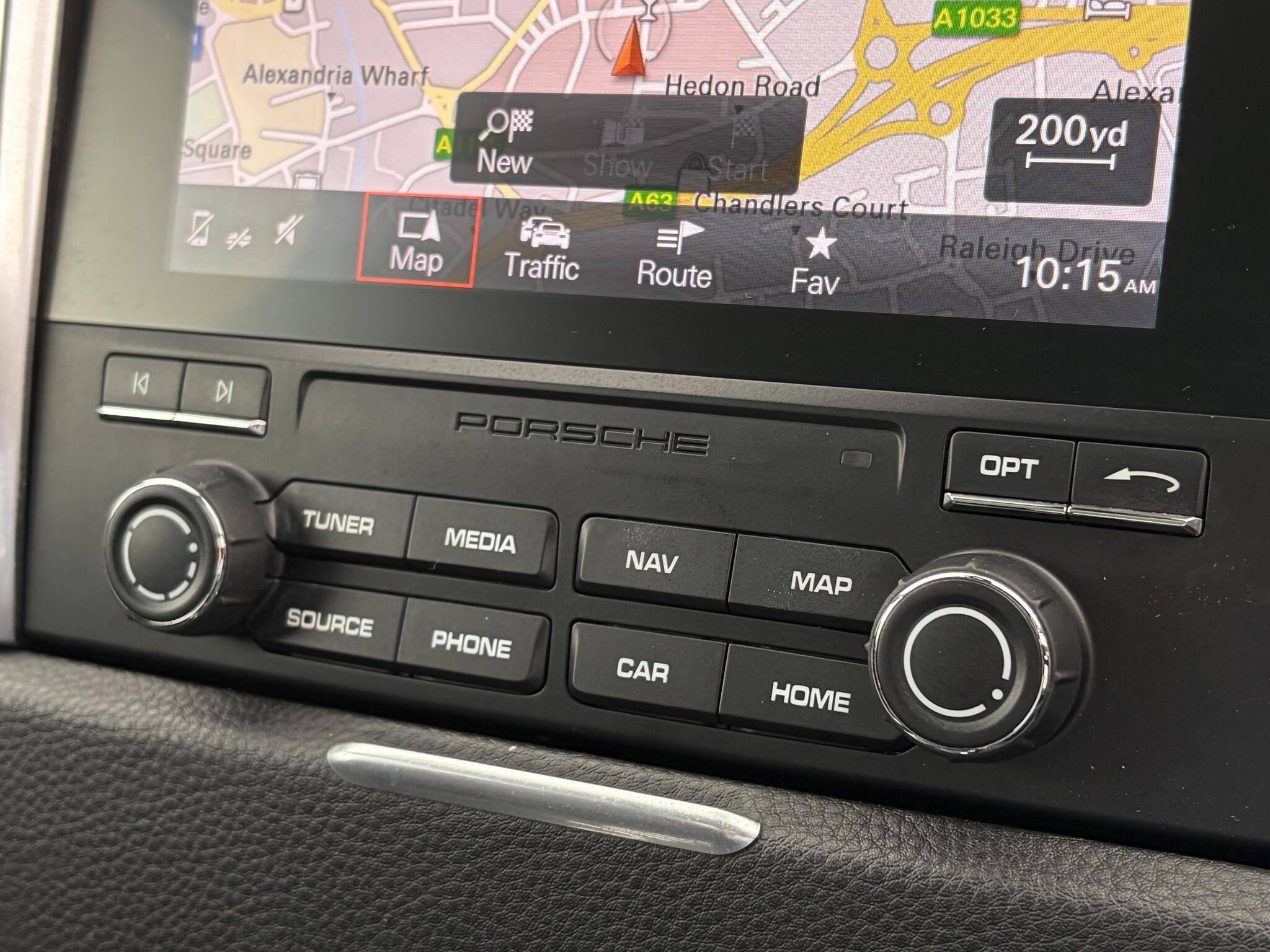 Porsche Macan - Image 20