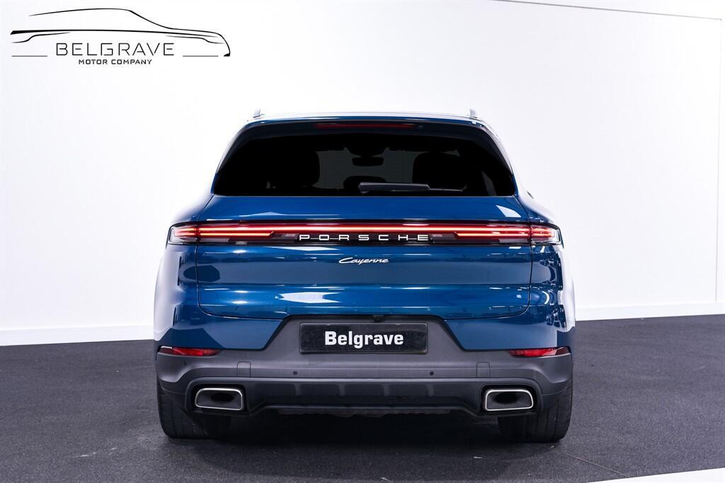 Porsche Cayenne - Image 7
