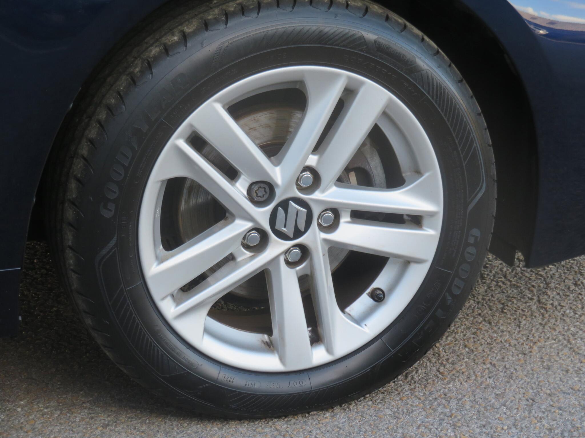 Suzuki Swace - Image 11
