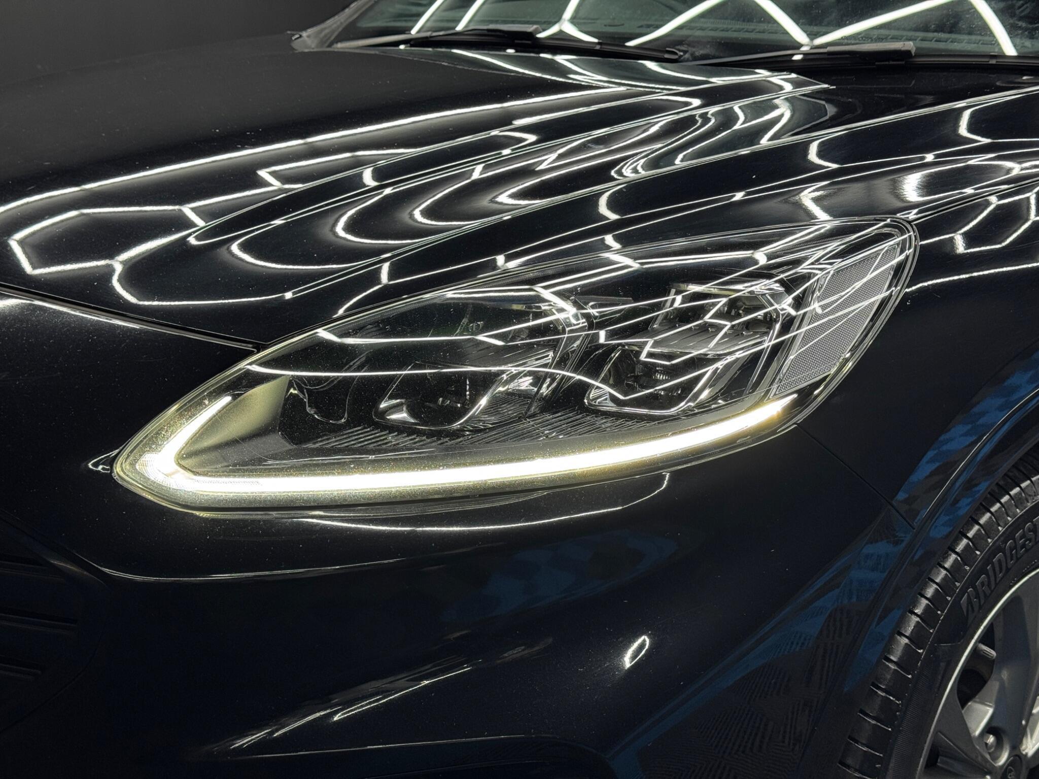 Ford Kuga - Image 47