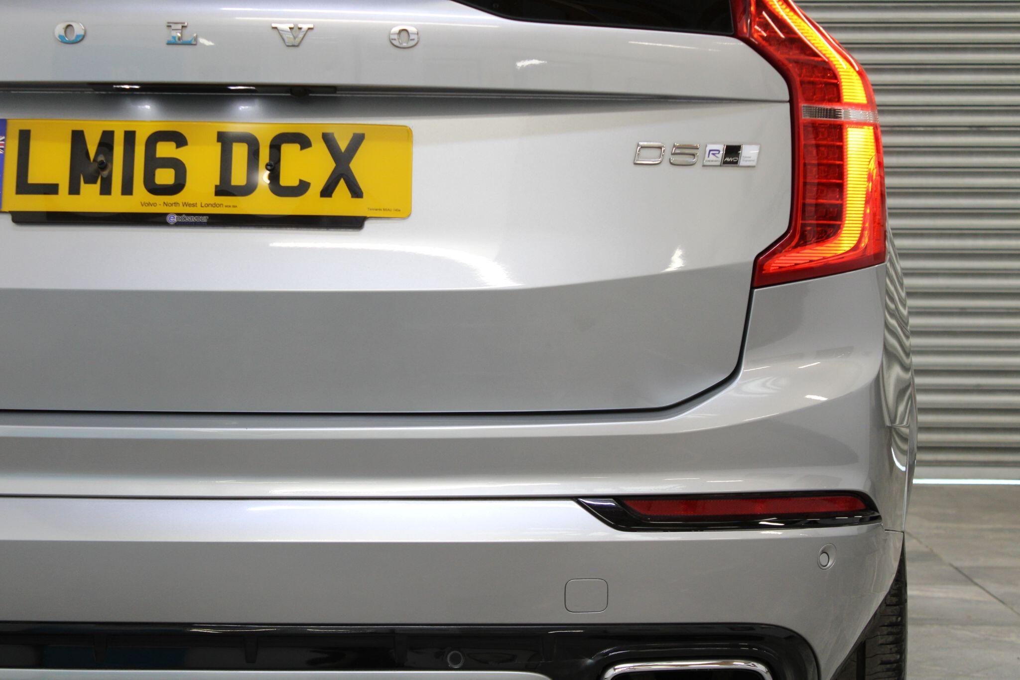 Volvo XC90 - Image 15