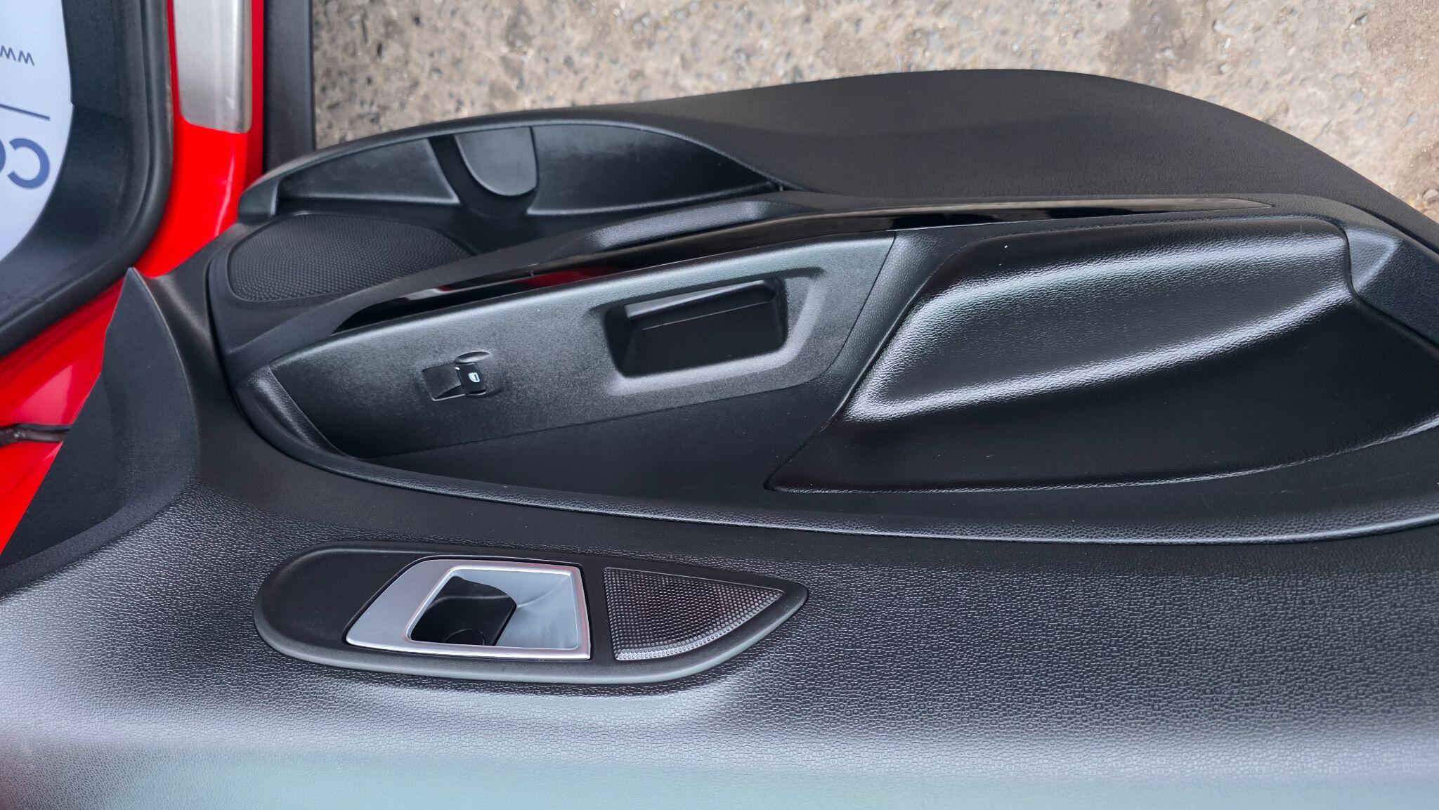 Ford Ecosport - Image 37