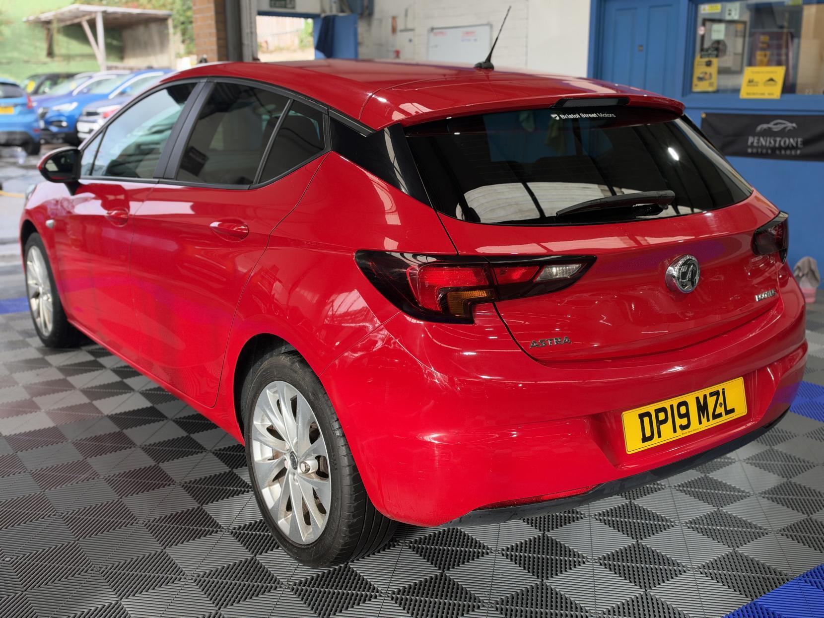 Vauxhall Astra - Image 3