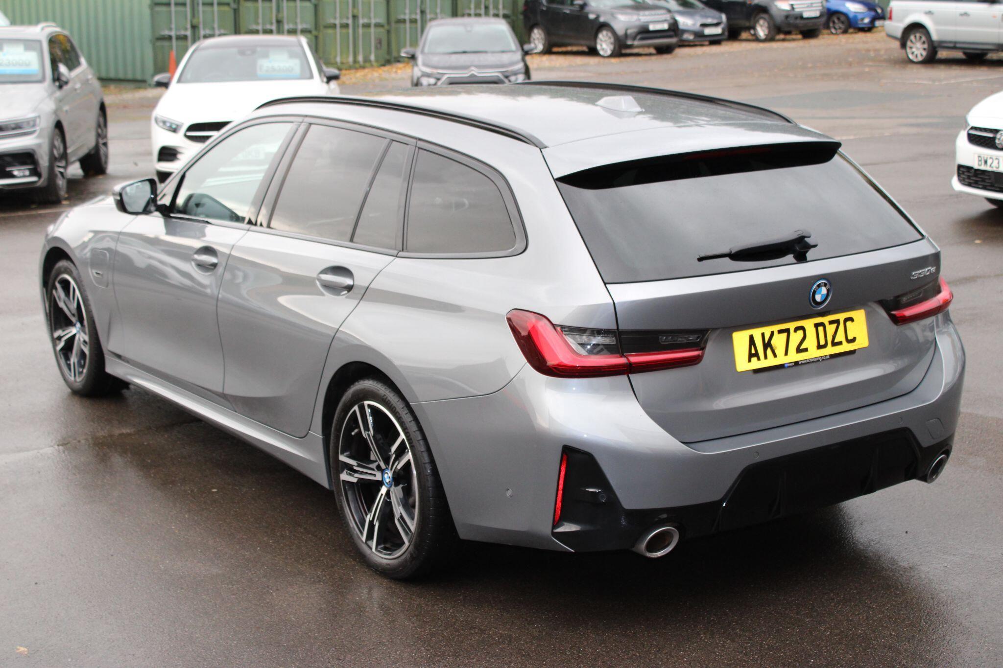 BMW 3 Series - Image 5