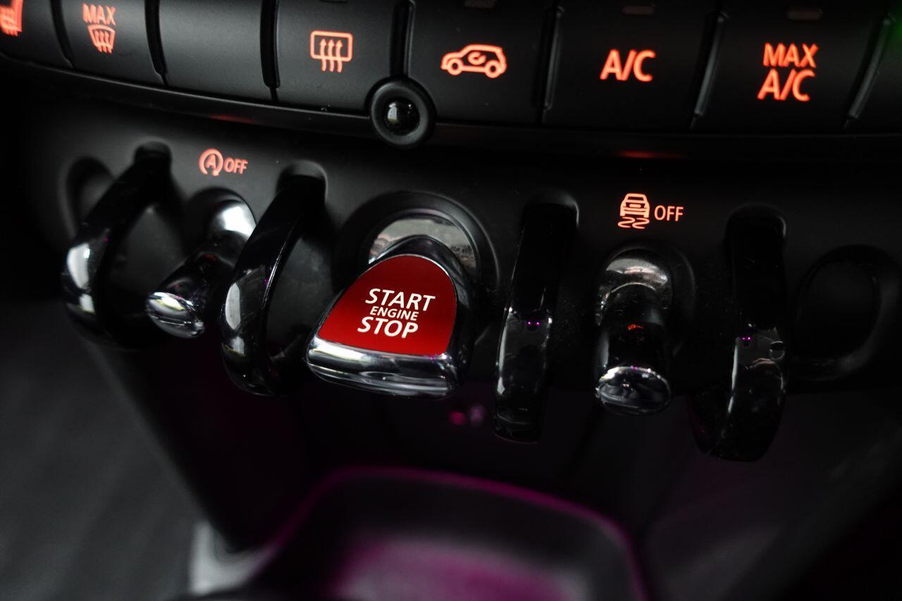 MINI Hatch - Image 30