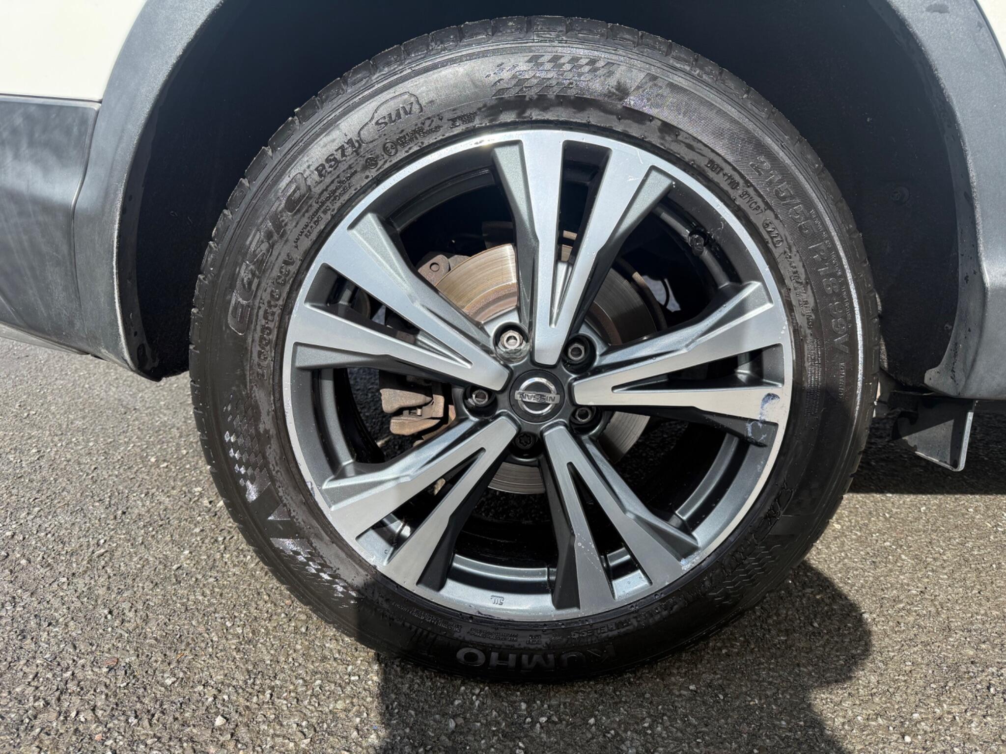 Nissan Qashqai - Image 25