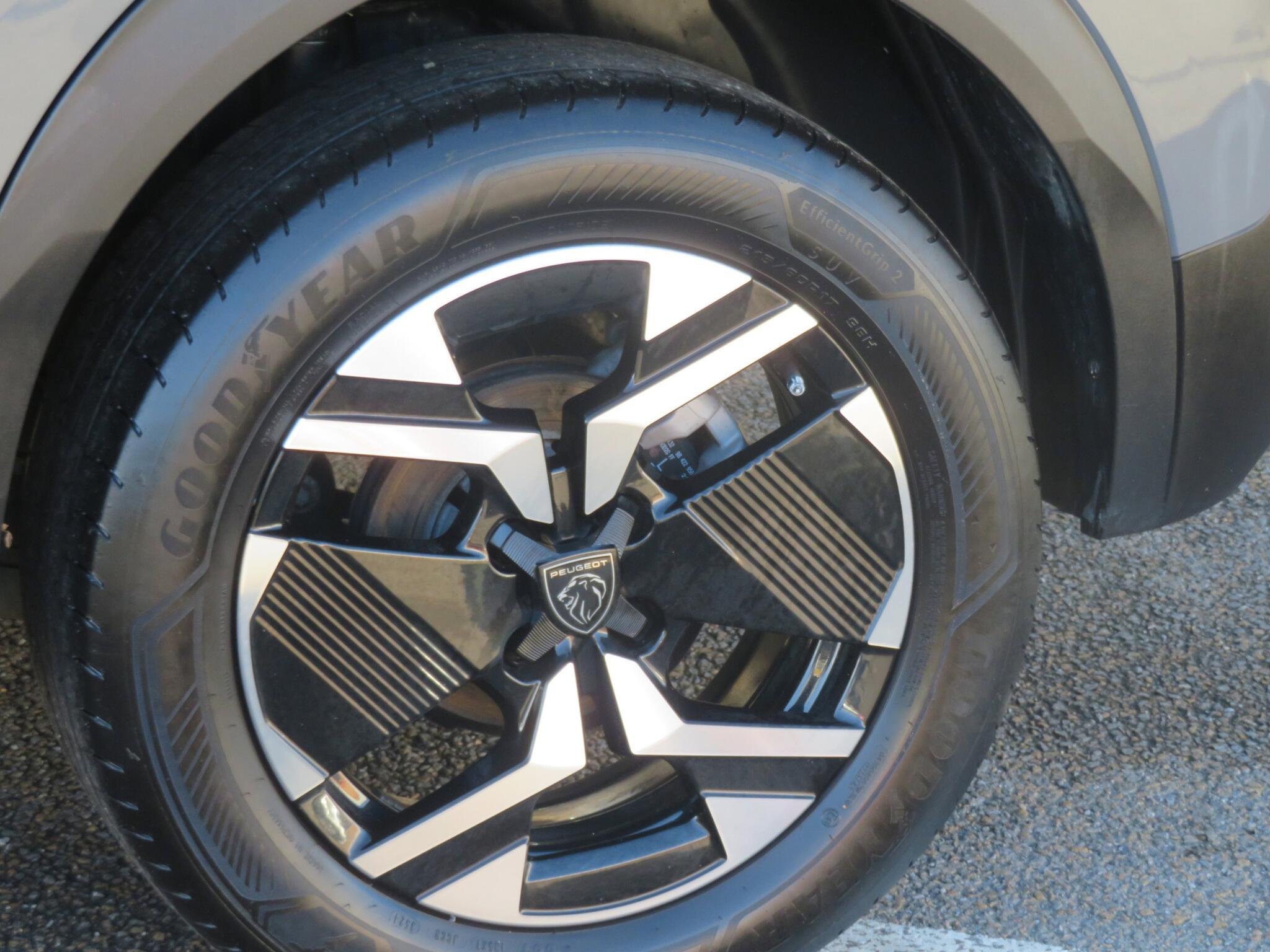 Peugeot 2008 - Image 14