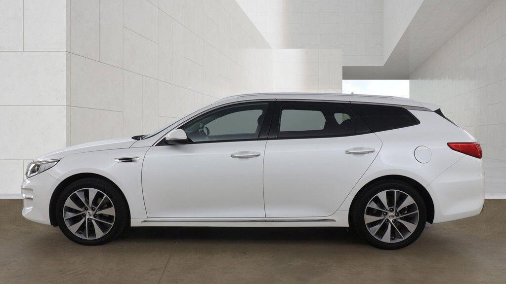 Kia Optima - Image 9