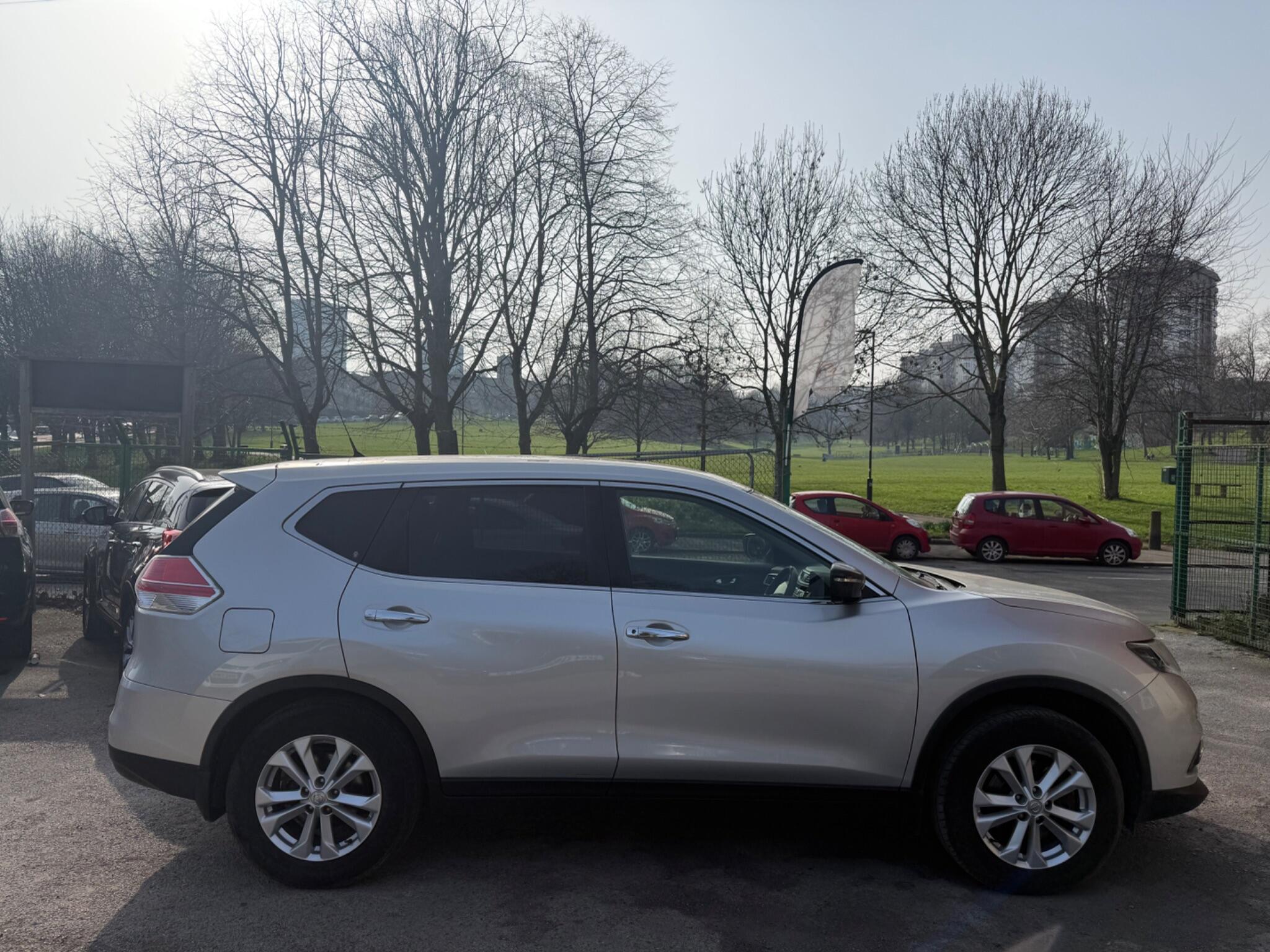 Nissan X-Trail - Image 8