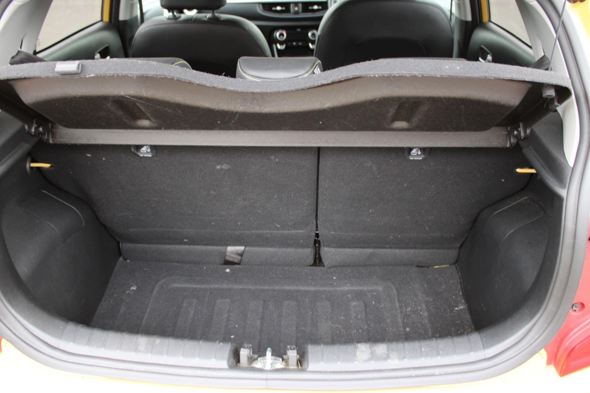 Kia Picanto - Image 19