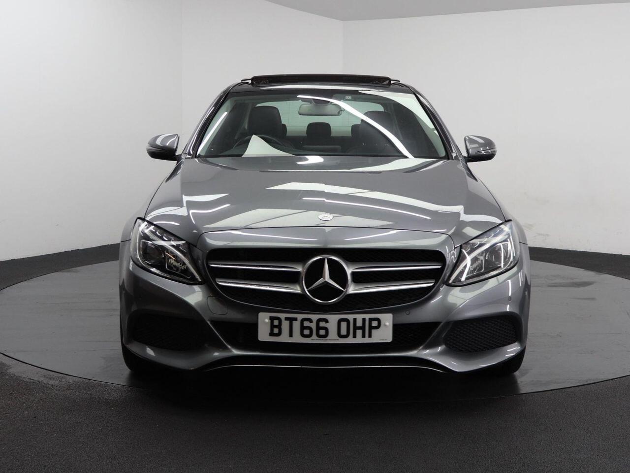 Mercedes-benz C Class - Image 5