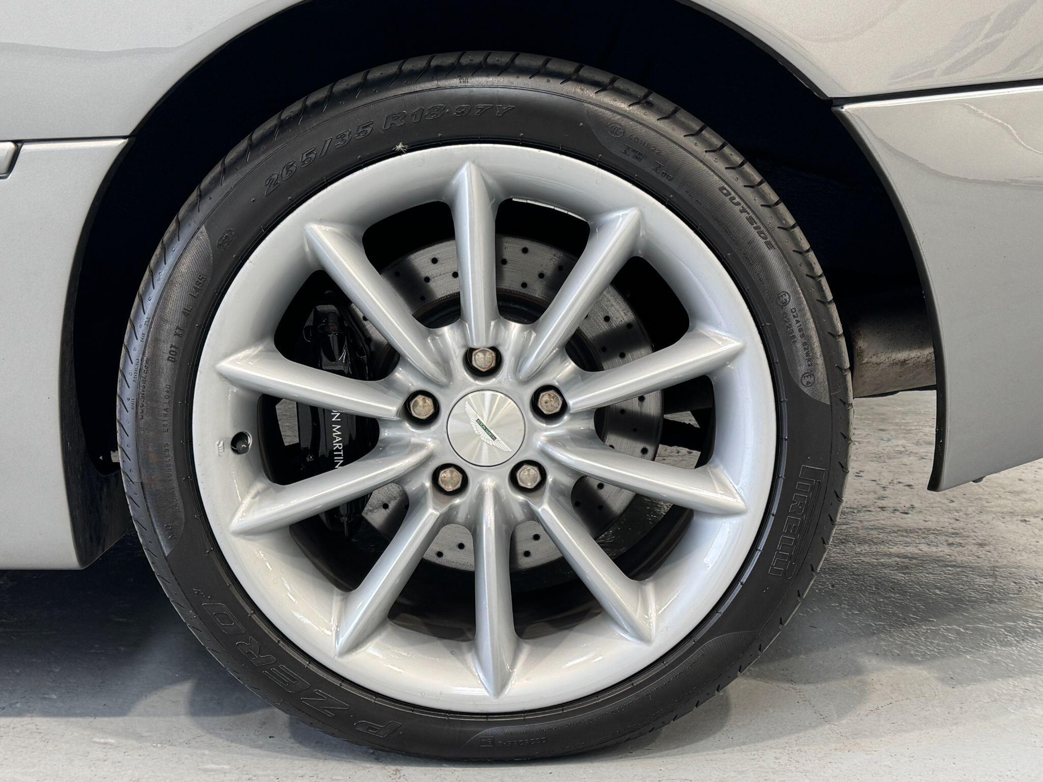 Aston Martin DB7 - Image 21