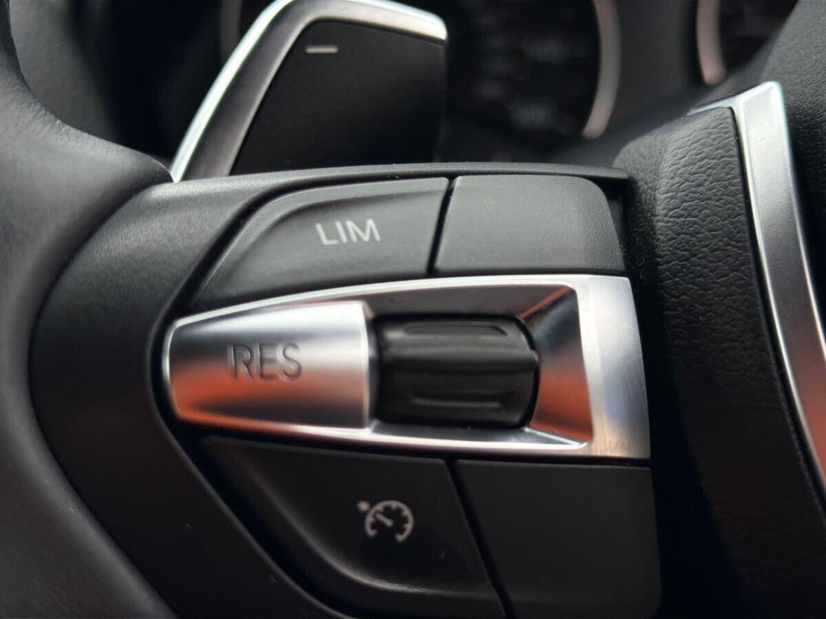 BMW 1 Series - Image 32