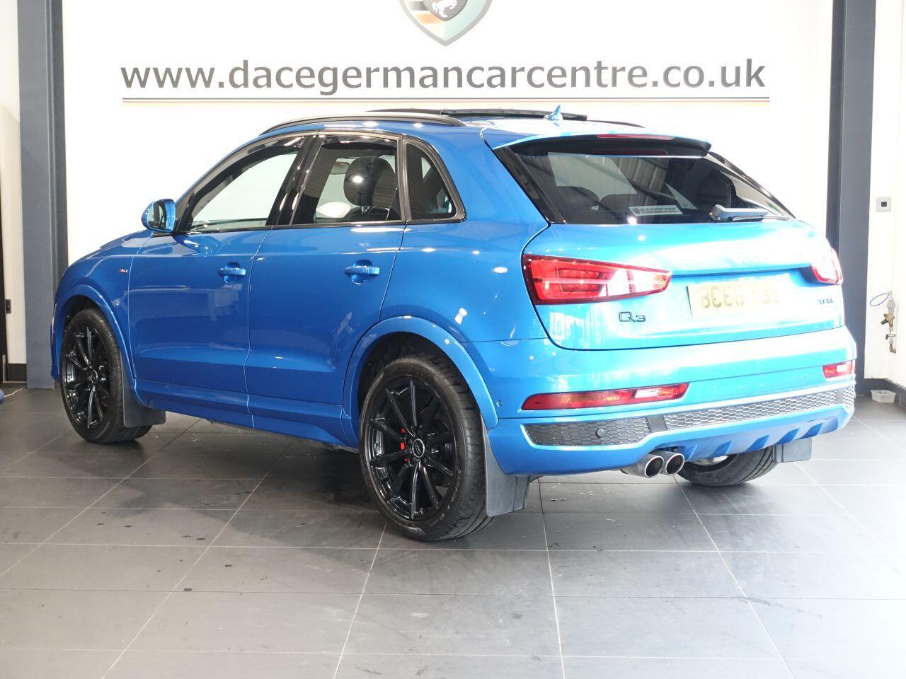 Audi Q3 - Image 9