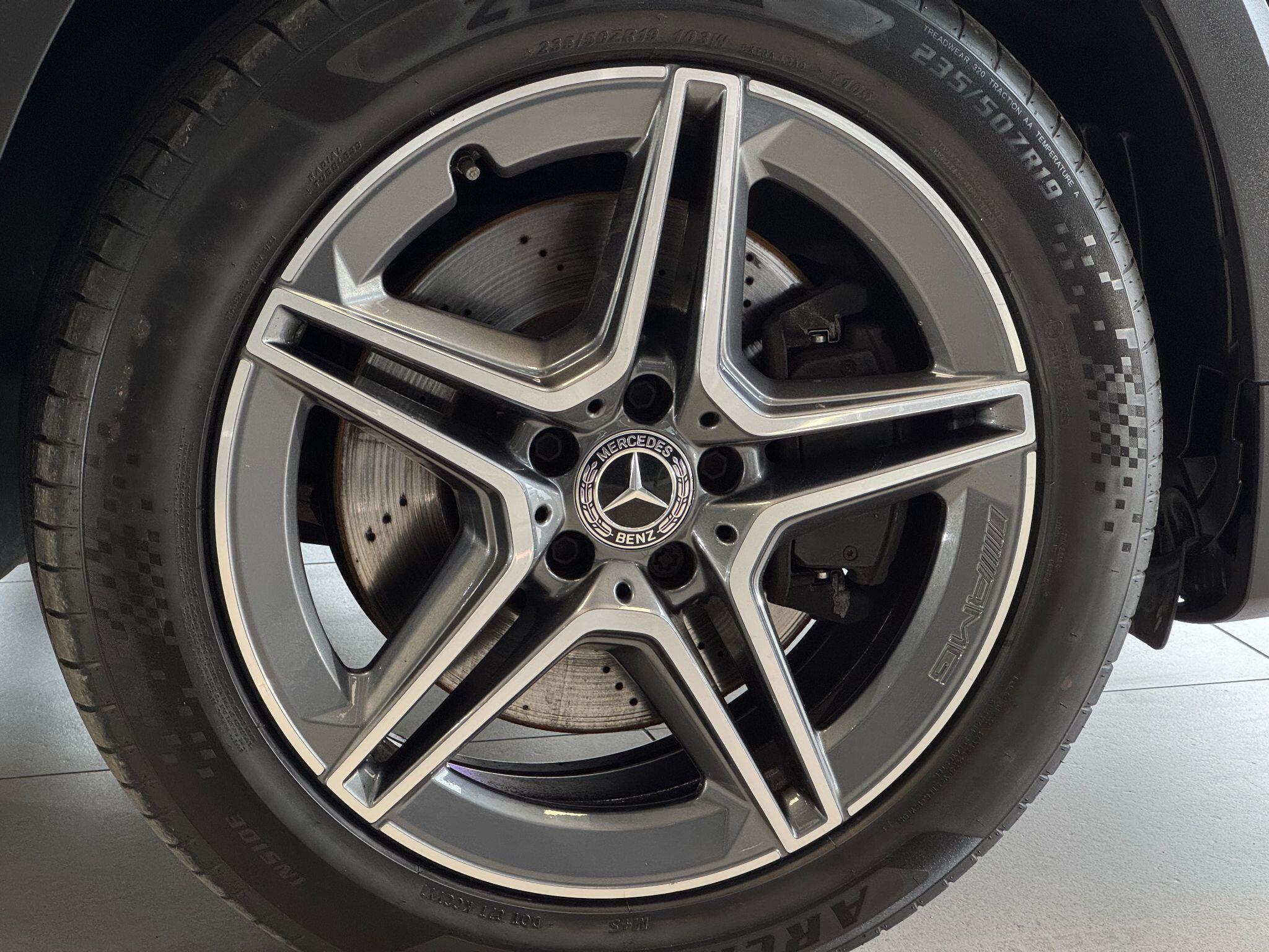 Mercedes Glb - Image 3