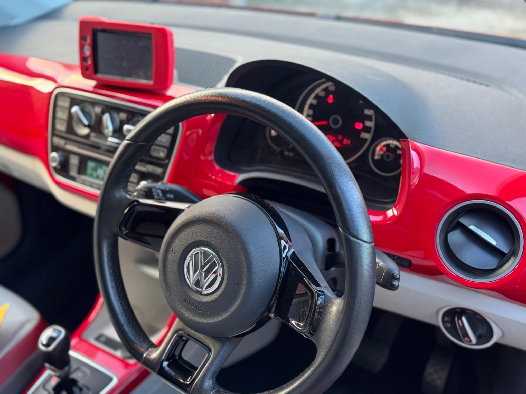 Volkswagen up! - Image 17