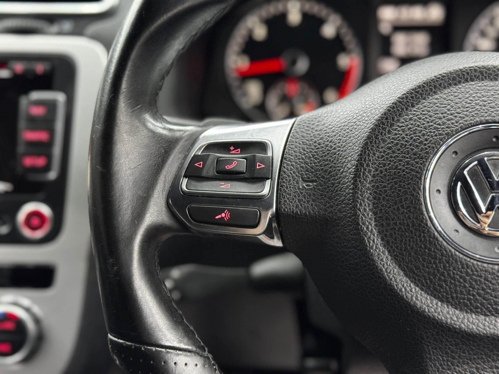 Volkswagen Scirocco - Image 19