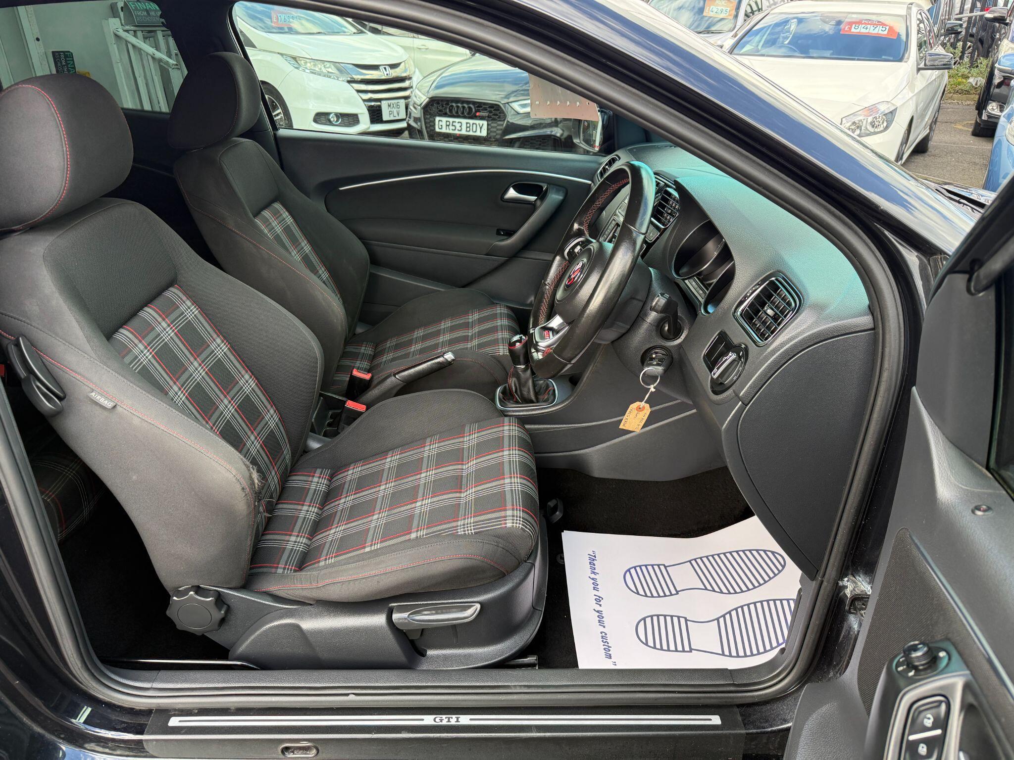 Volkswagen Polo - Image 27