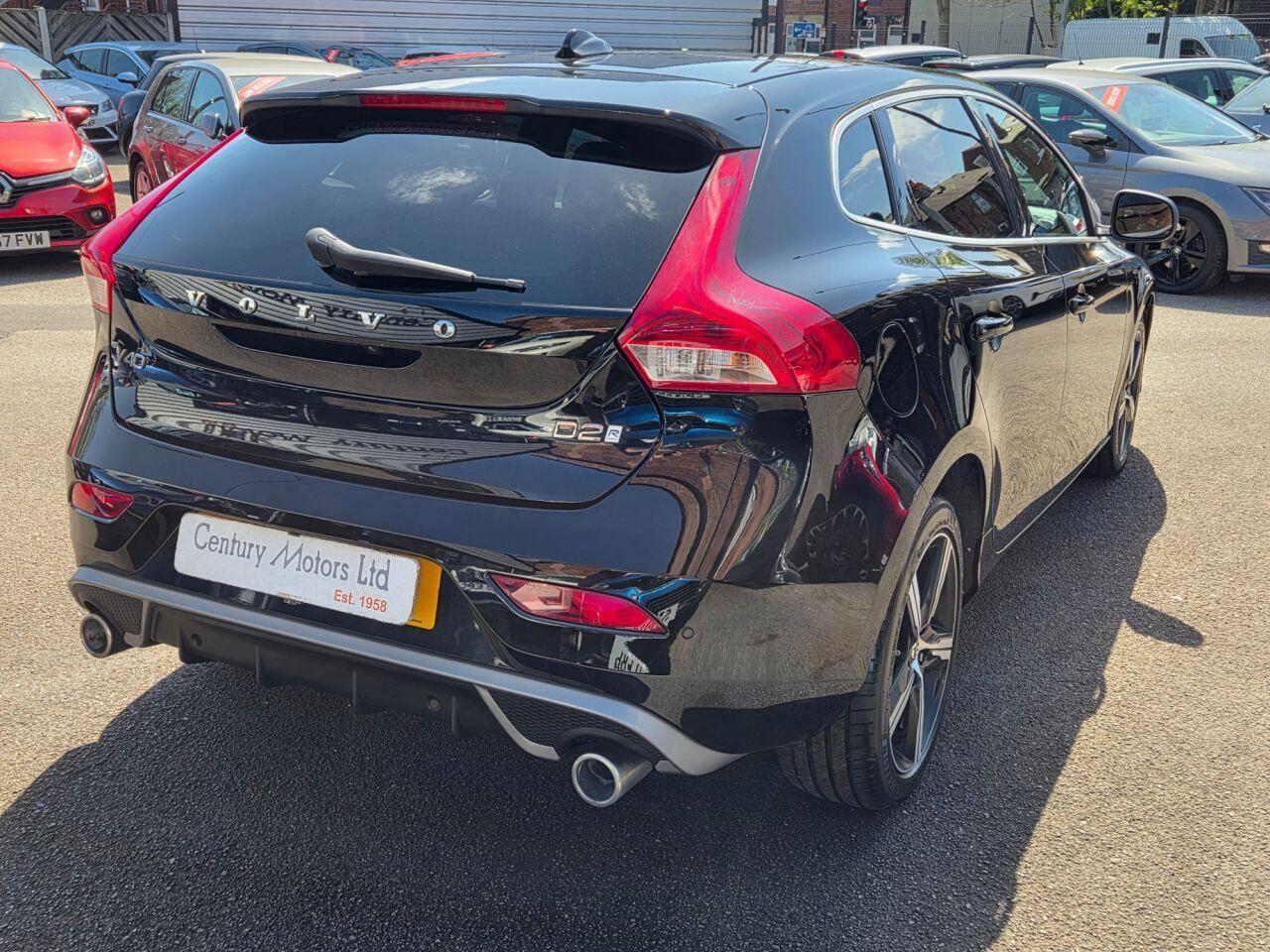 Volvo V40 - Image 6
