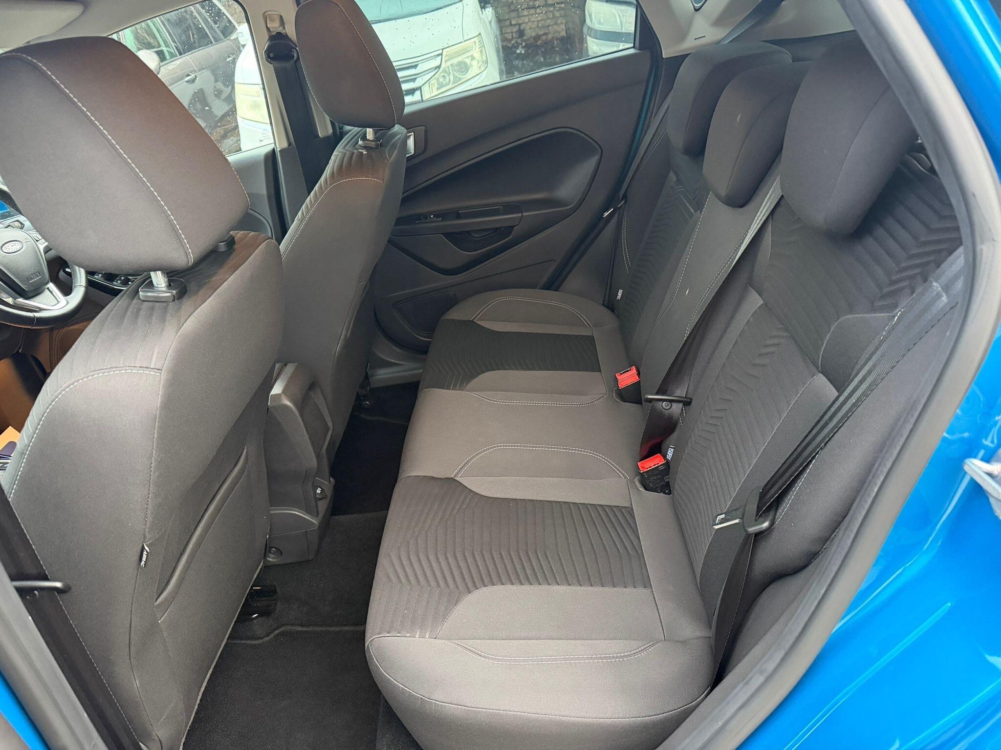 Ford Fiesta - Image 18