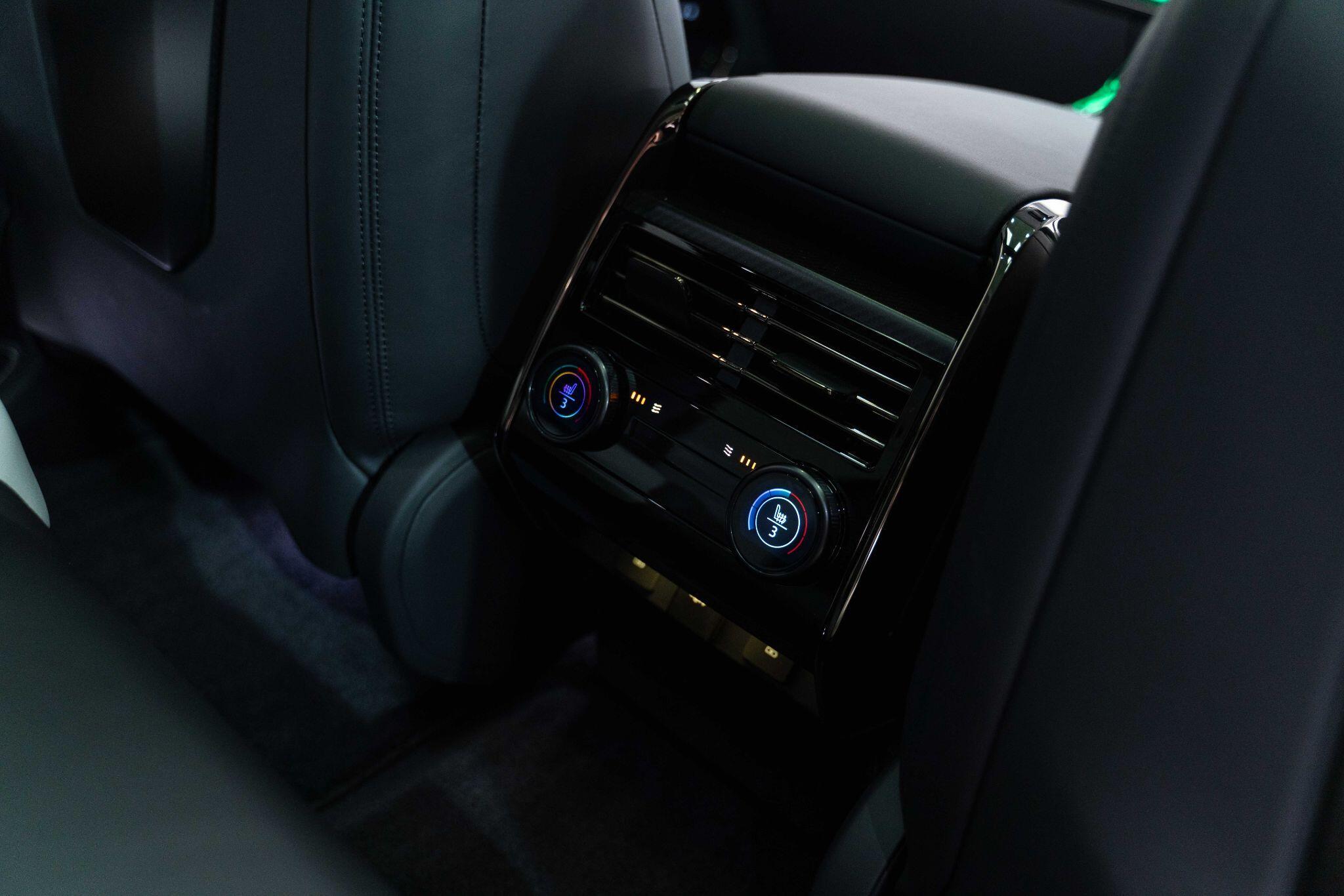 Land Rover RANGE ROVER SPORT - Image 19