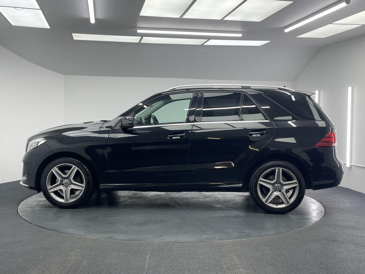 Mercedes GLE - Image 11