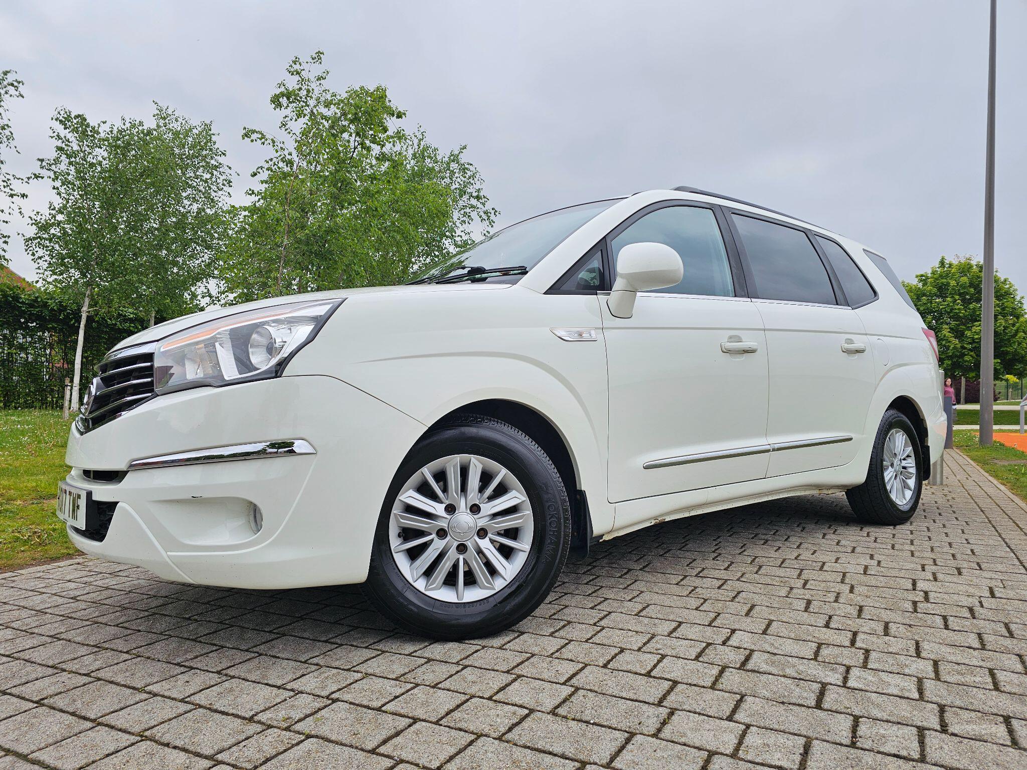 Ssangyong Turismo - Image 37