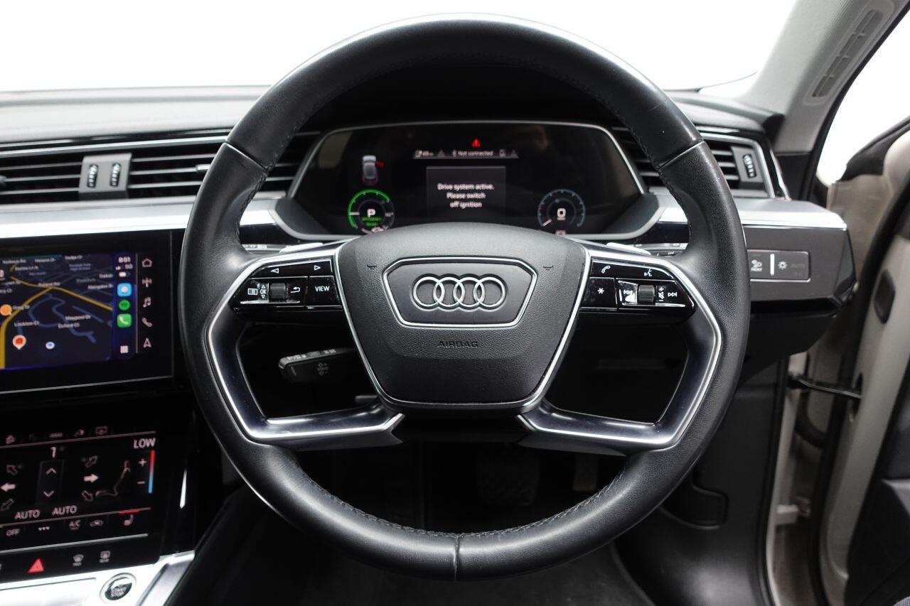 Audi E-Tron - Image 42