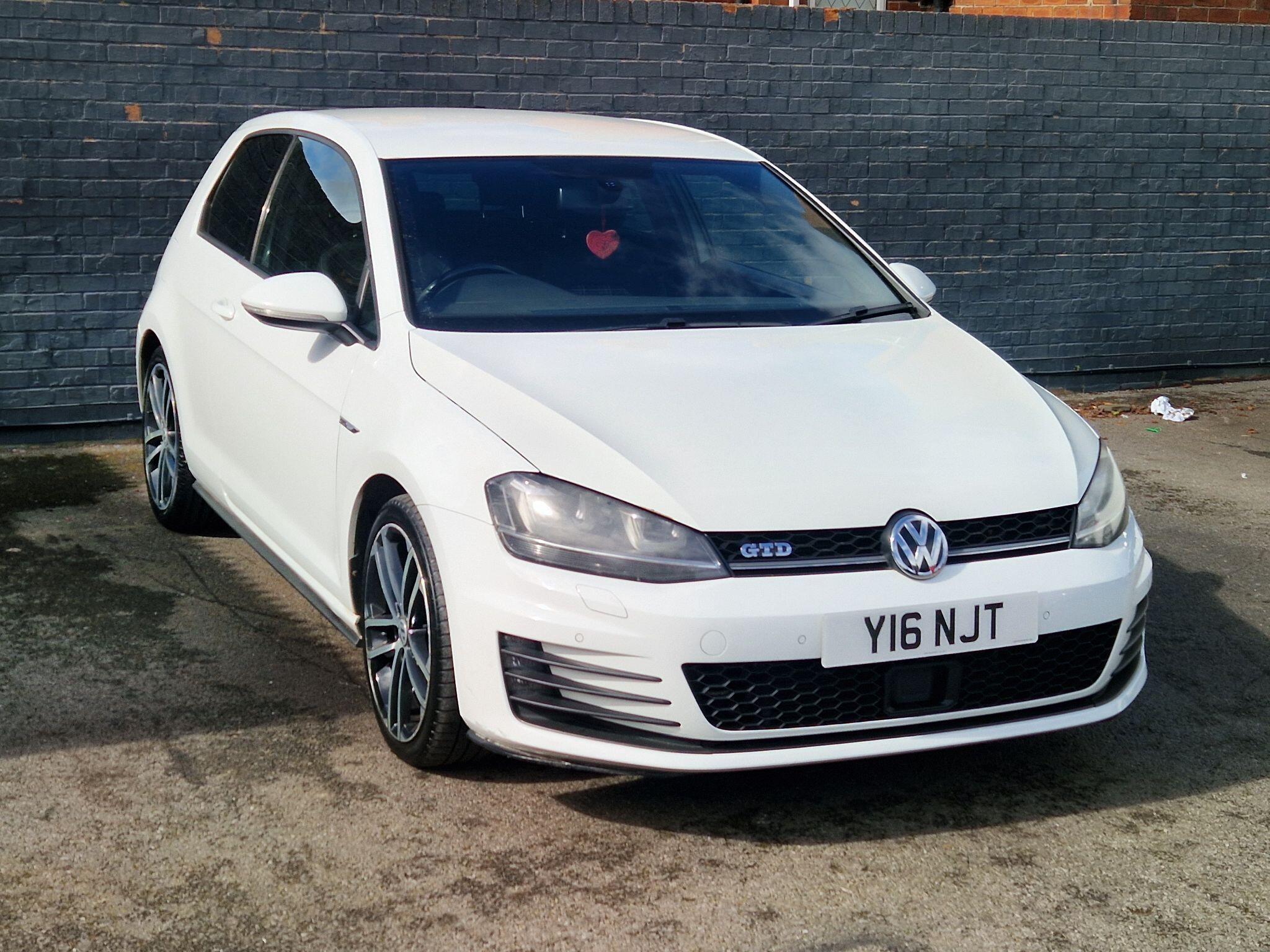 Volkswagen Golf - Image 3