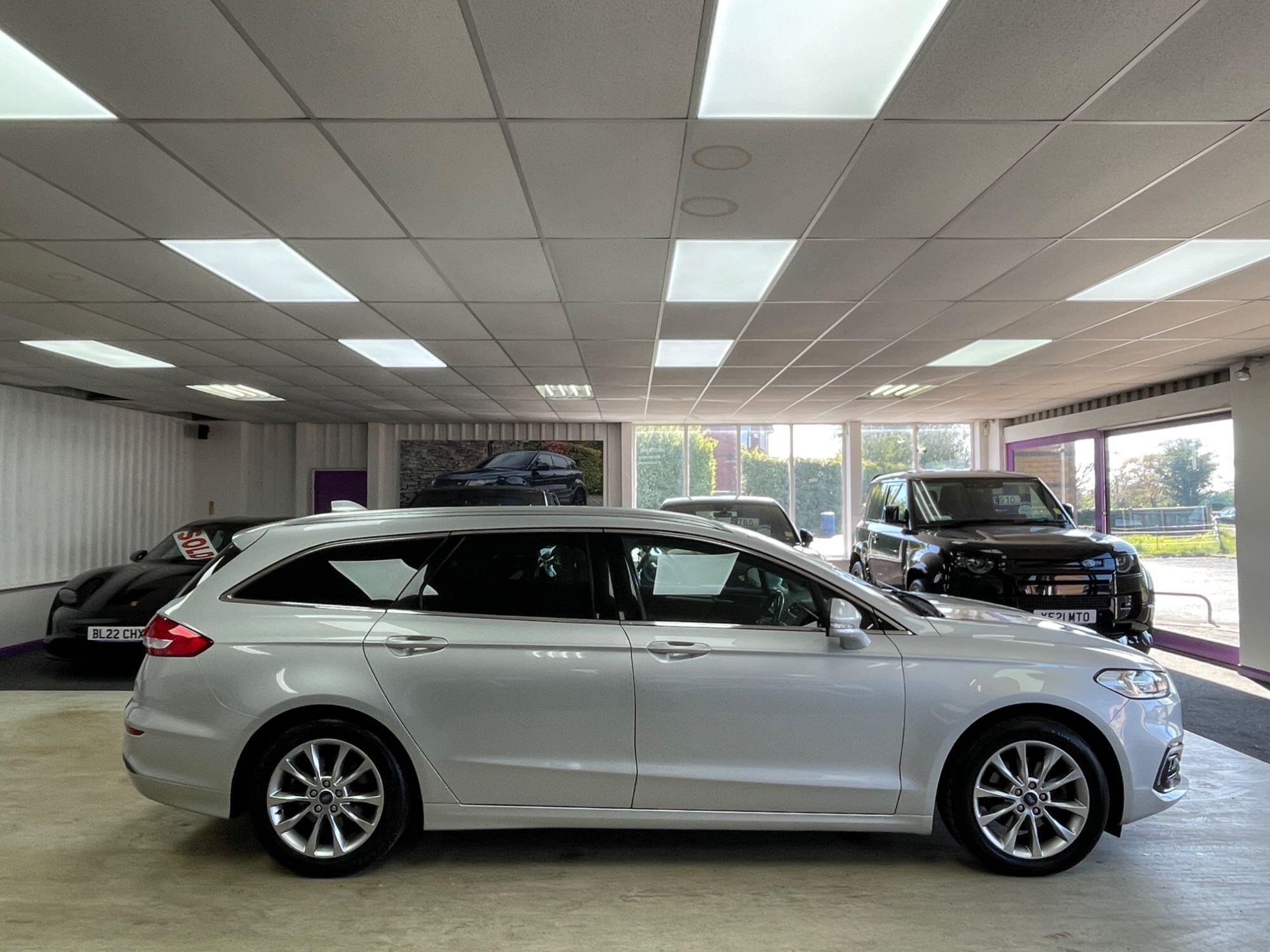 Ford Mondeo - Image 12