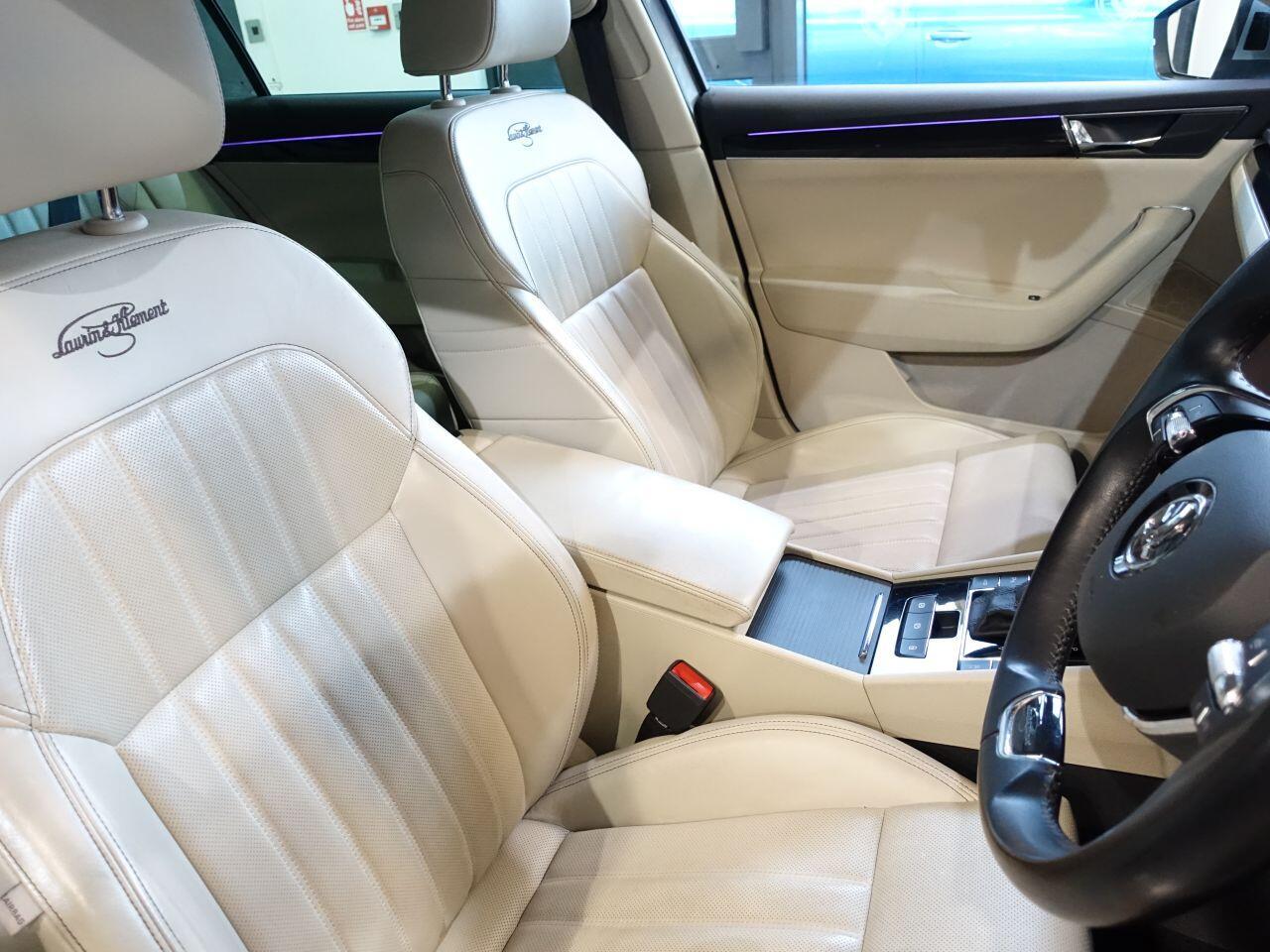 Skoda Superb - Image 18