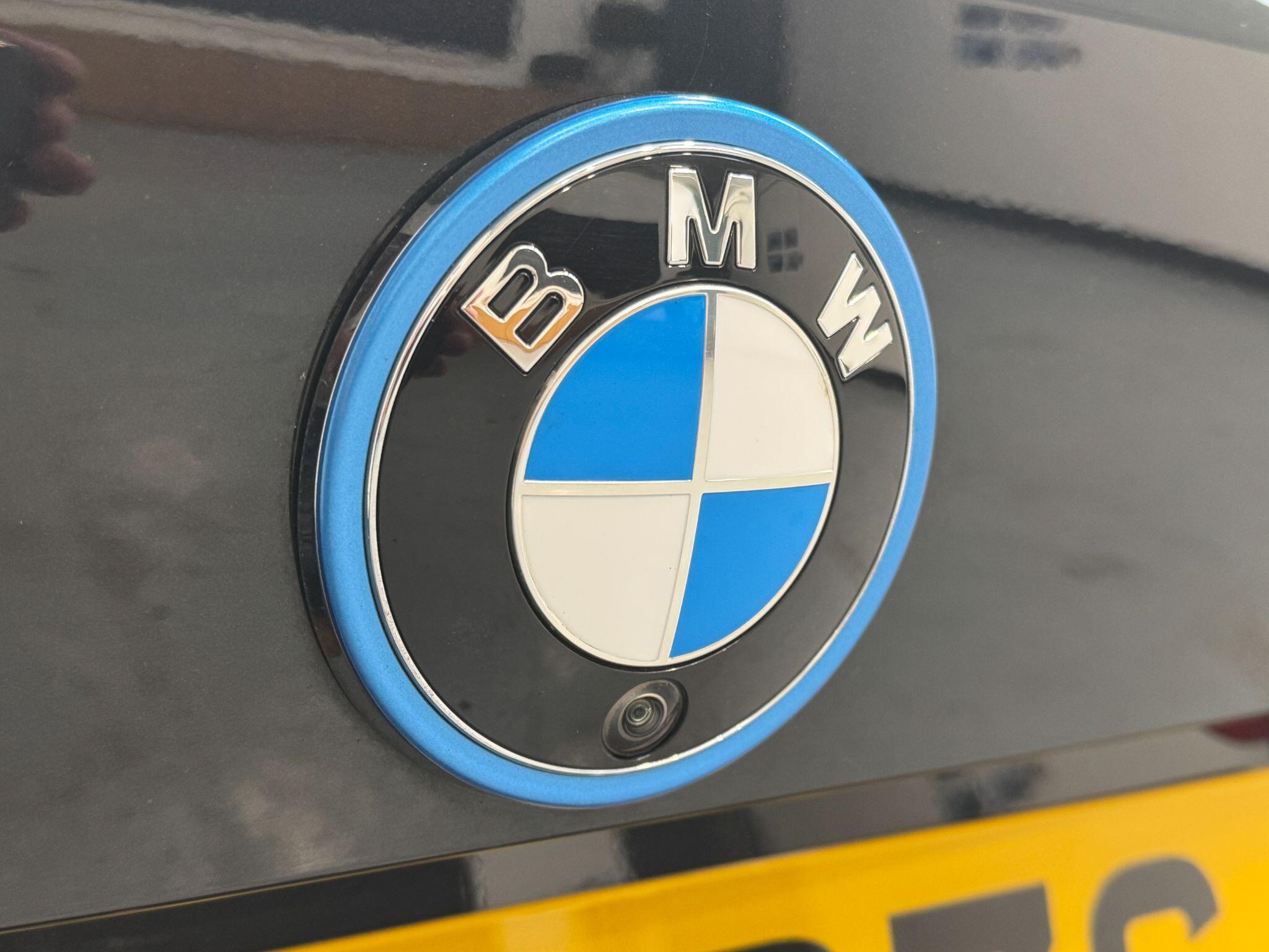 BMW I4 - Image 36