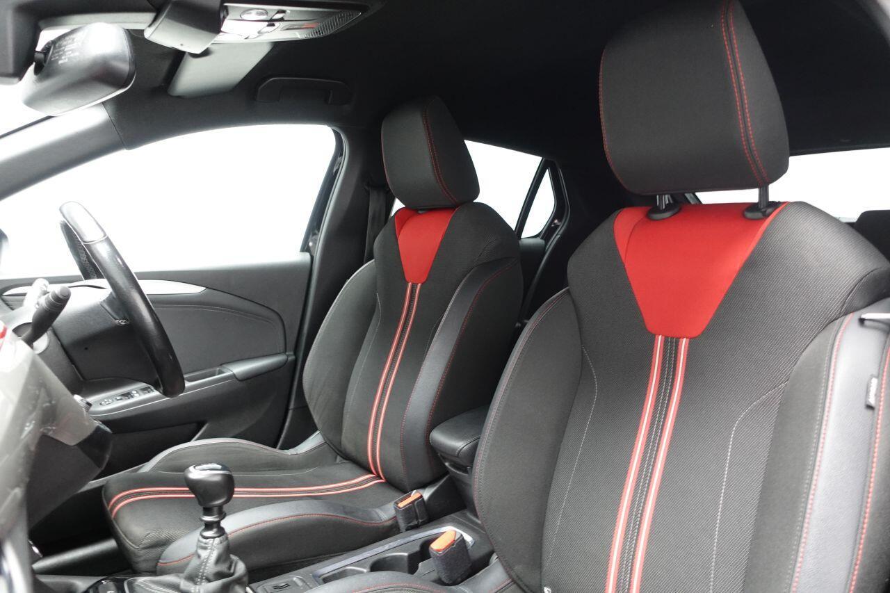 Vauxhall Corsa - Image 17