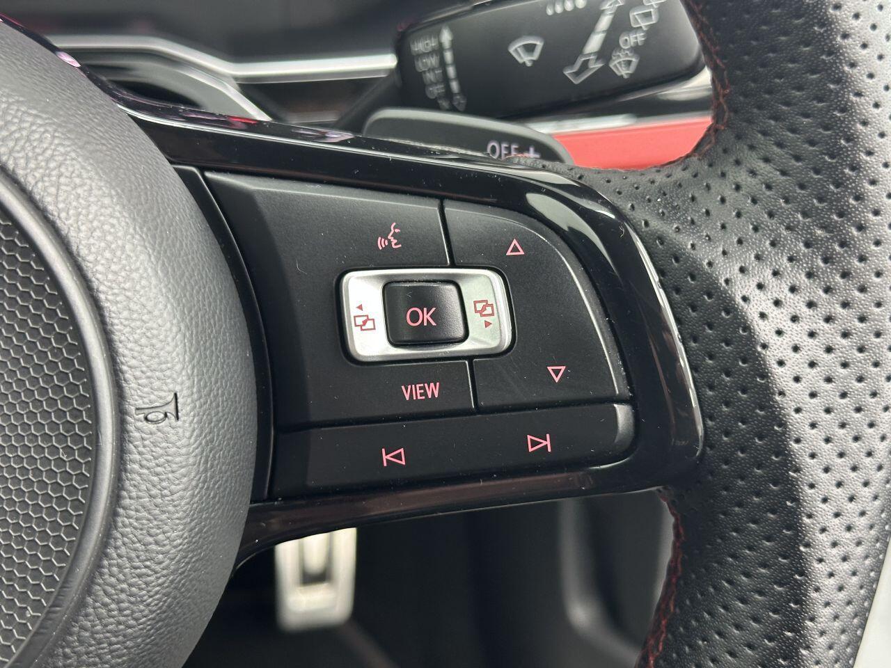 Volkswagen Polo - Image 31