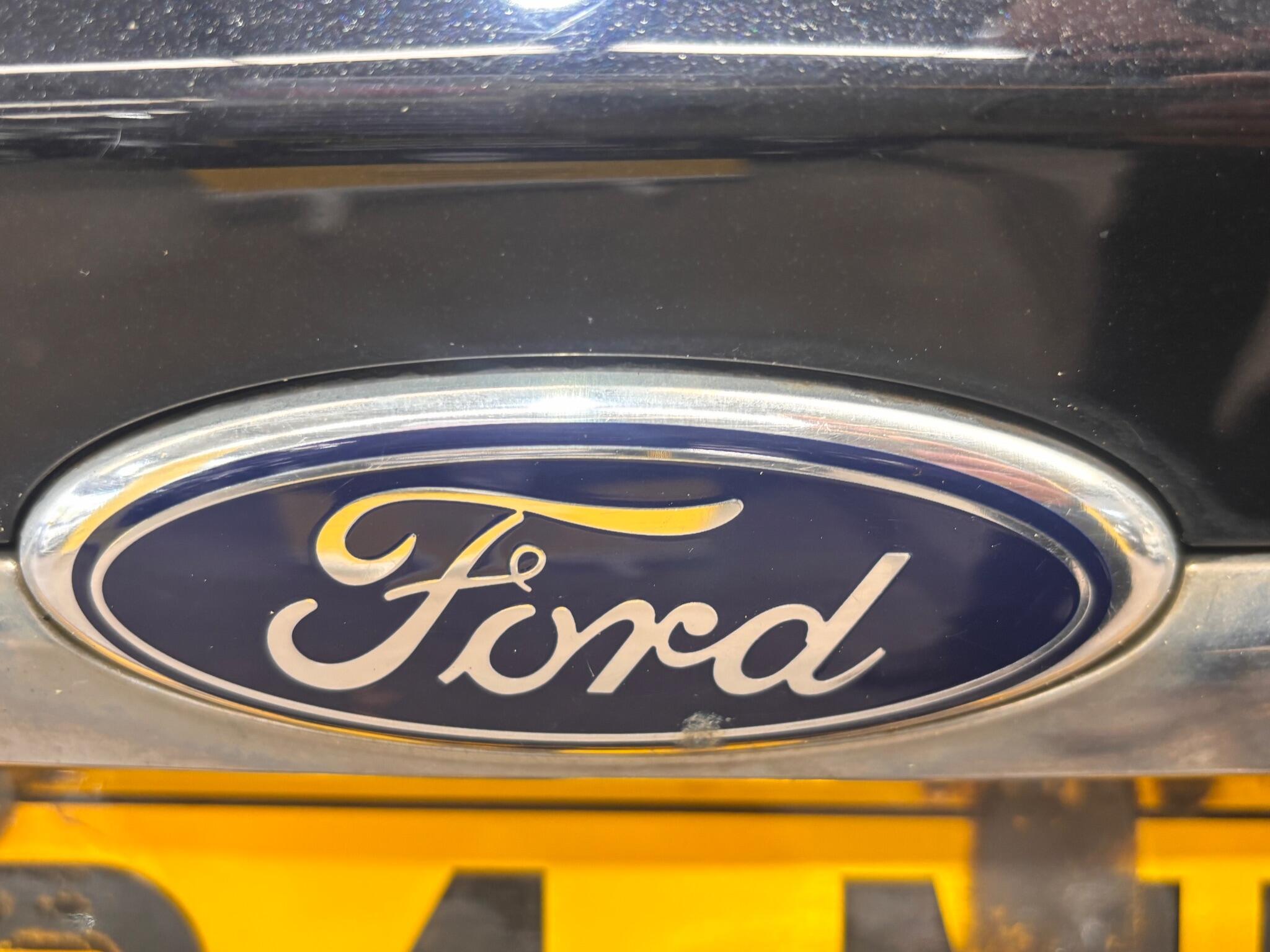 Ford Fiesta - Image 28