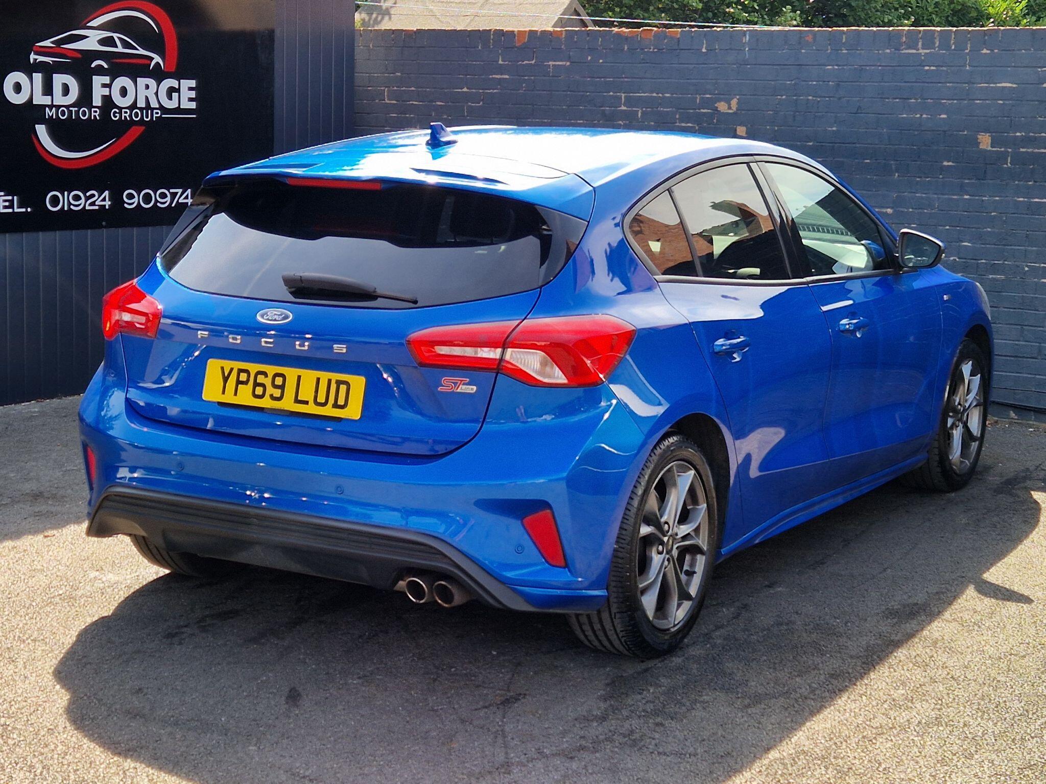 Ford Focus - Image 3