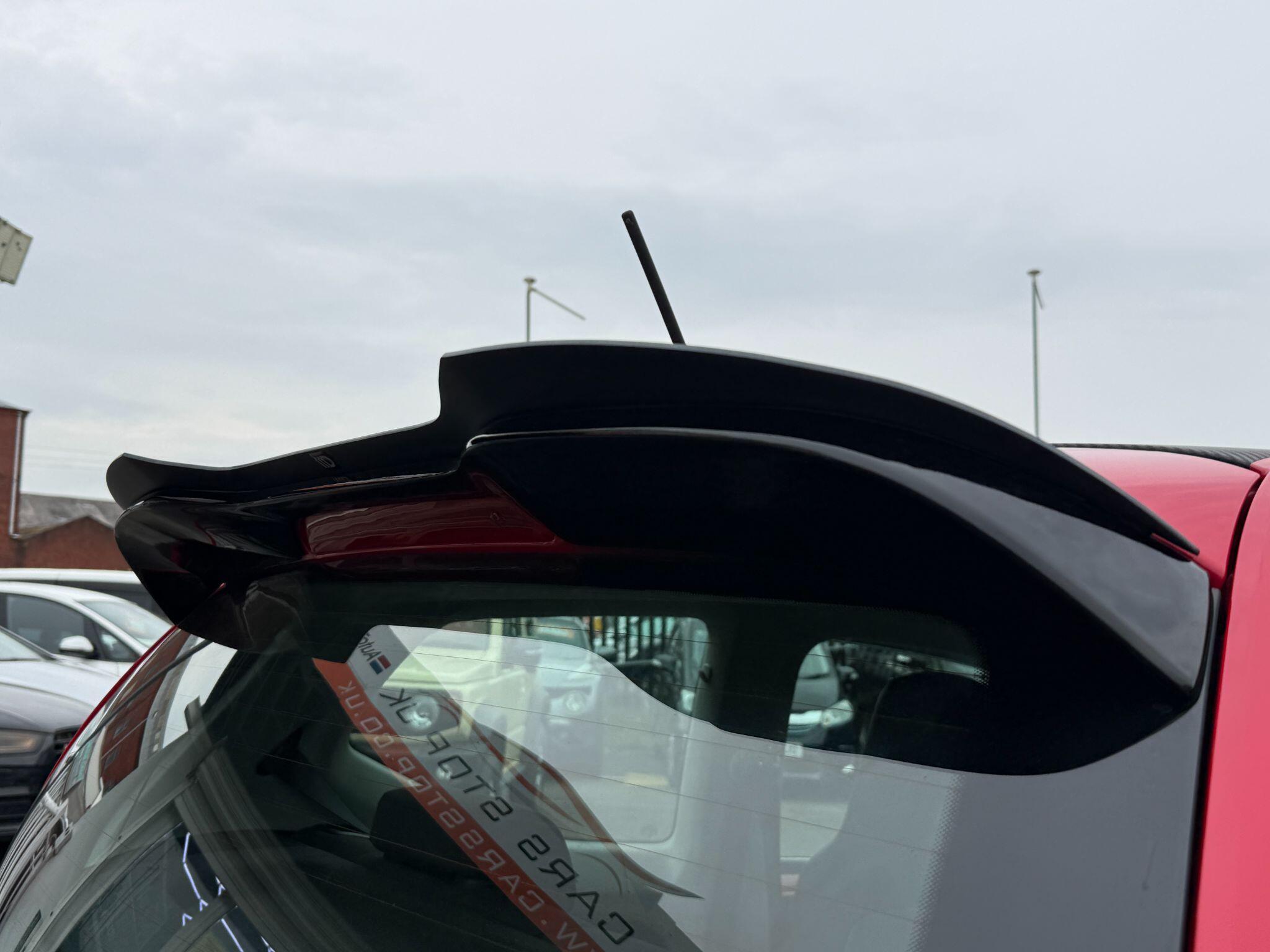 Volkswagen up! - Image 19