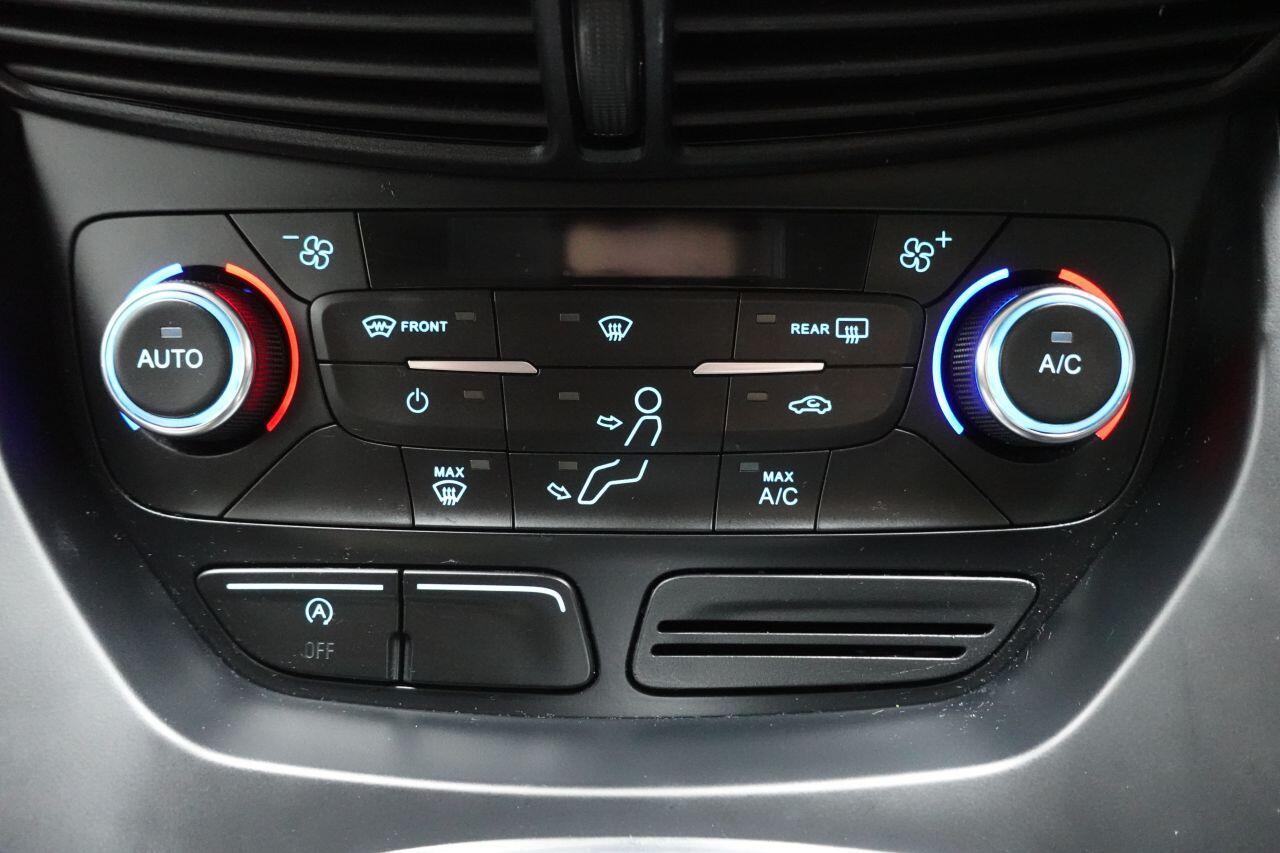 Ford Kuga - Image 29