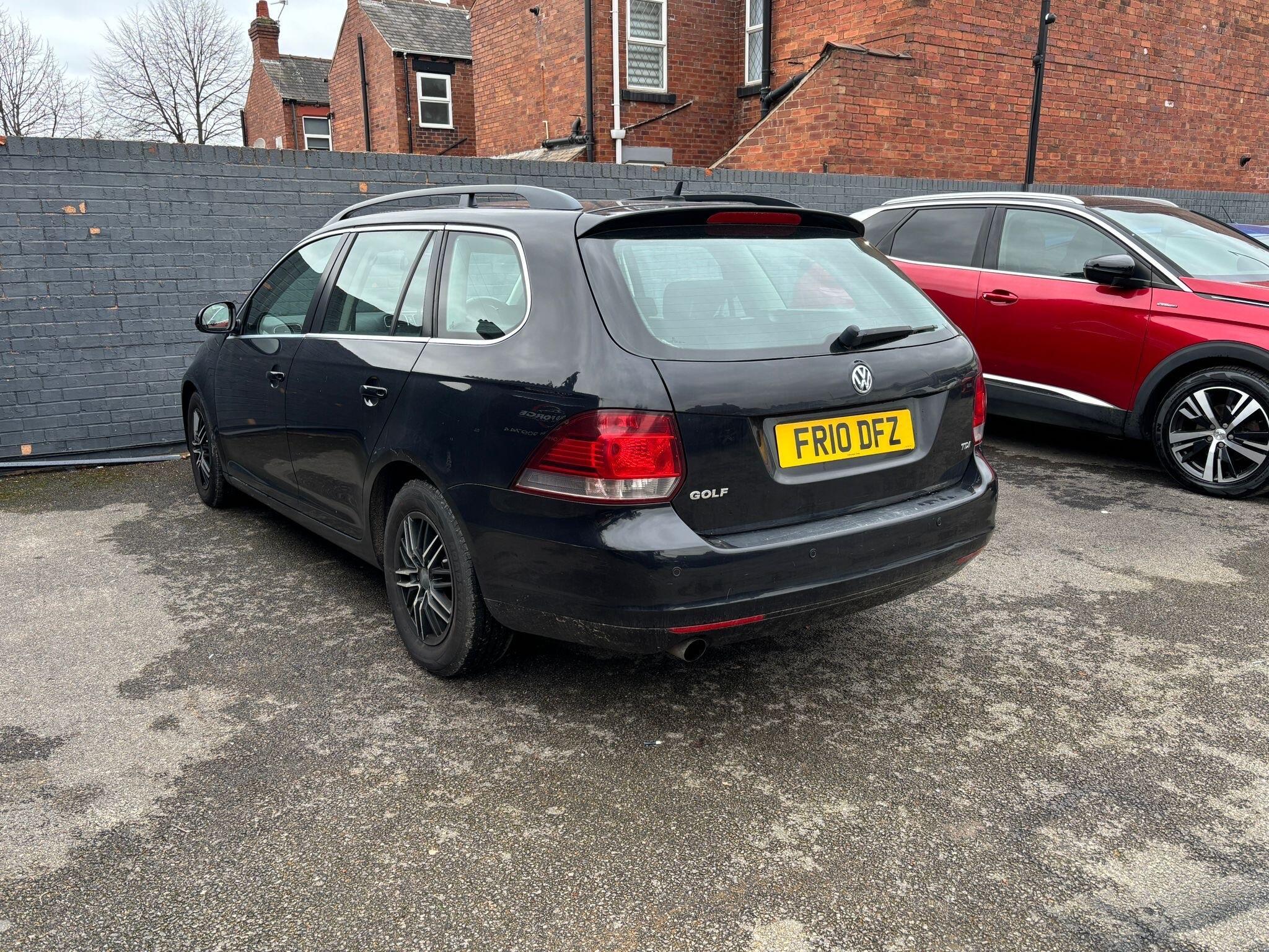 Volkswagen Golf - Image 6